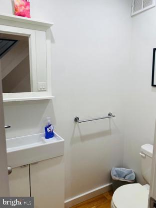 STRAWBERRY MANSION - Residential Lease