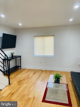 STRAWBERRY MANSION - Residential Lease