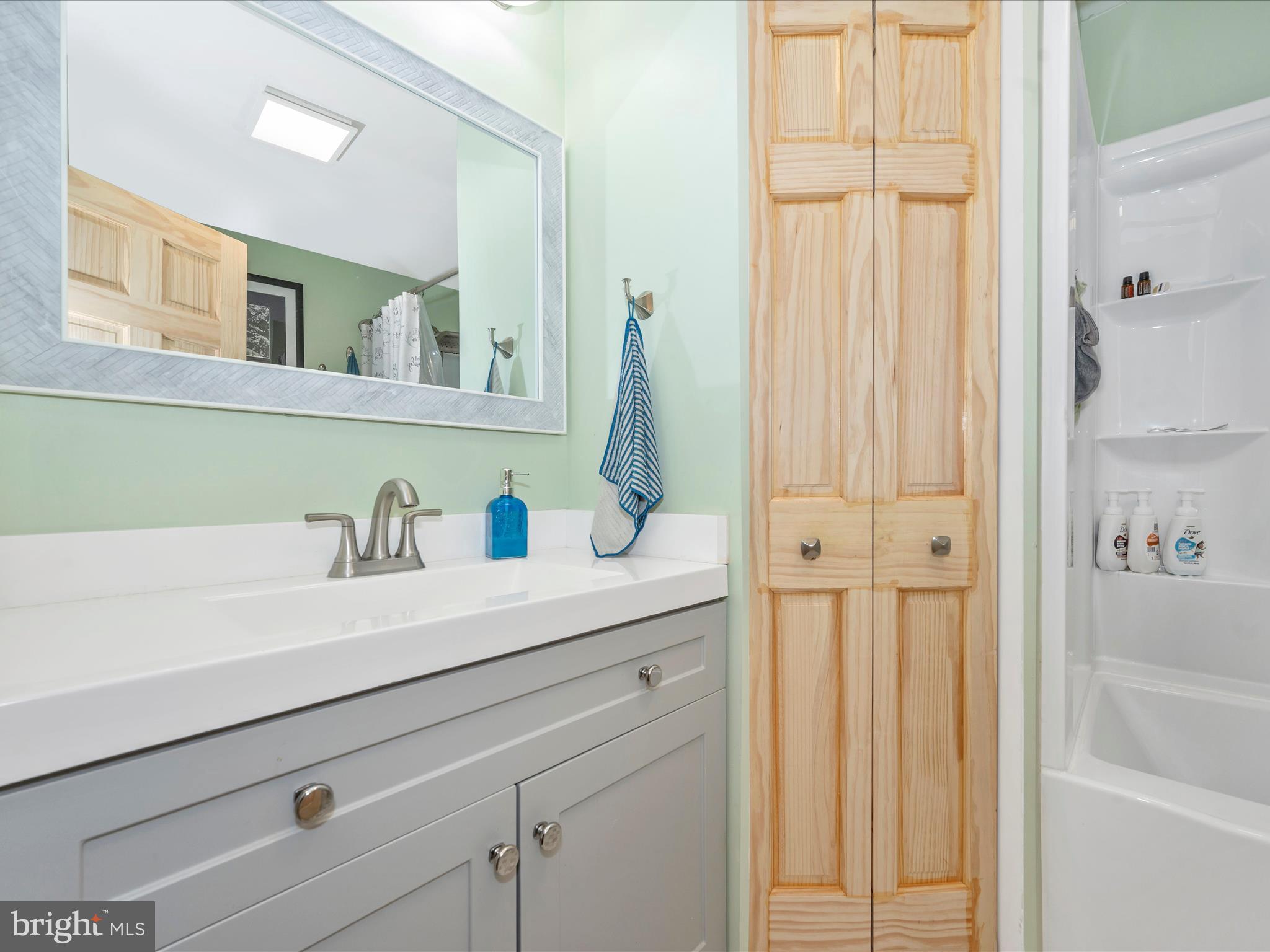 TAMMANY MANOR - Residential