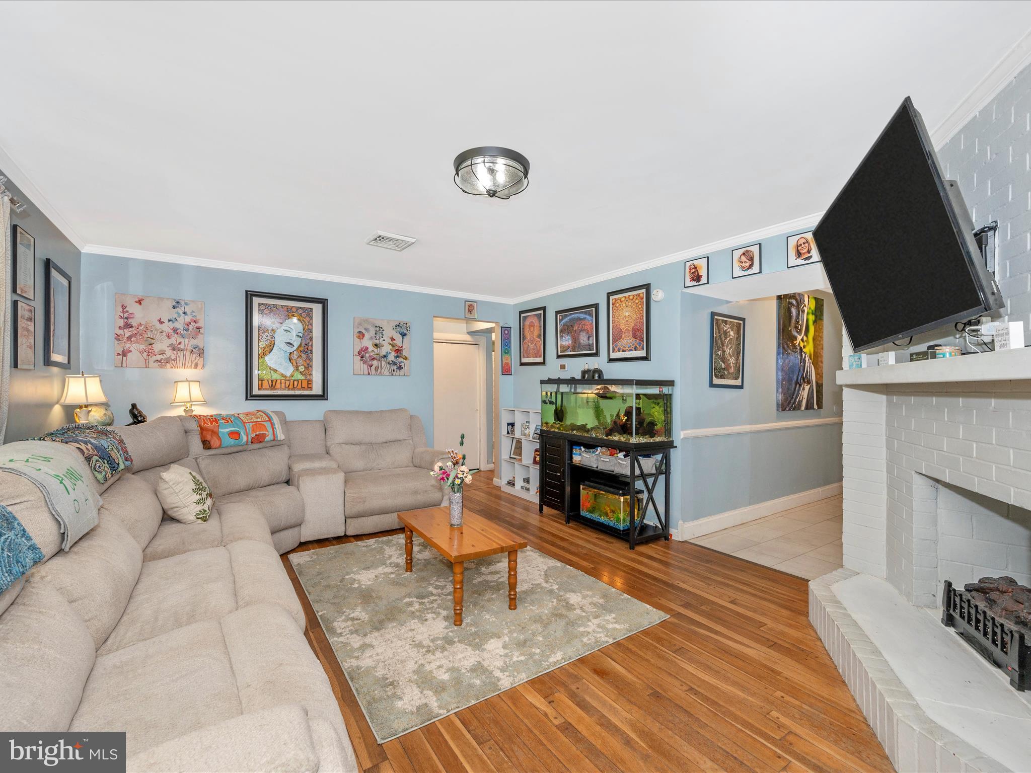 TAMMANY MANOR - Residential