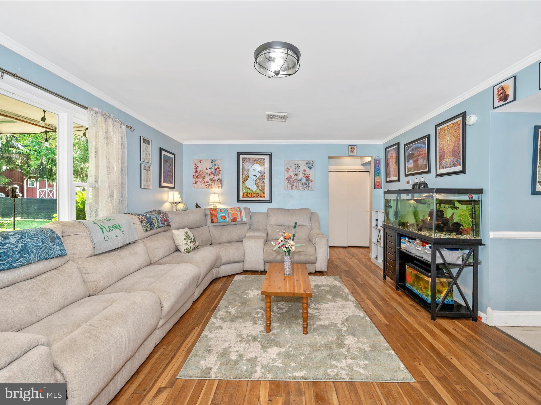 TAMMANY MANOR - Residential