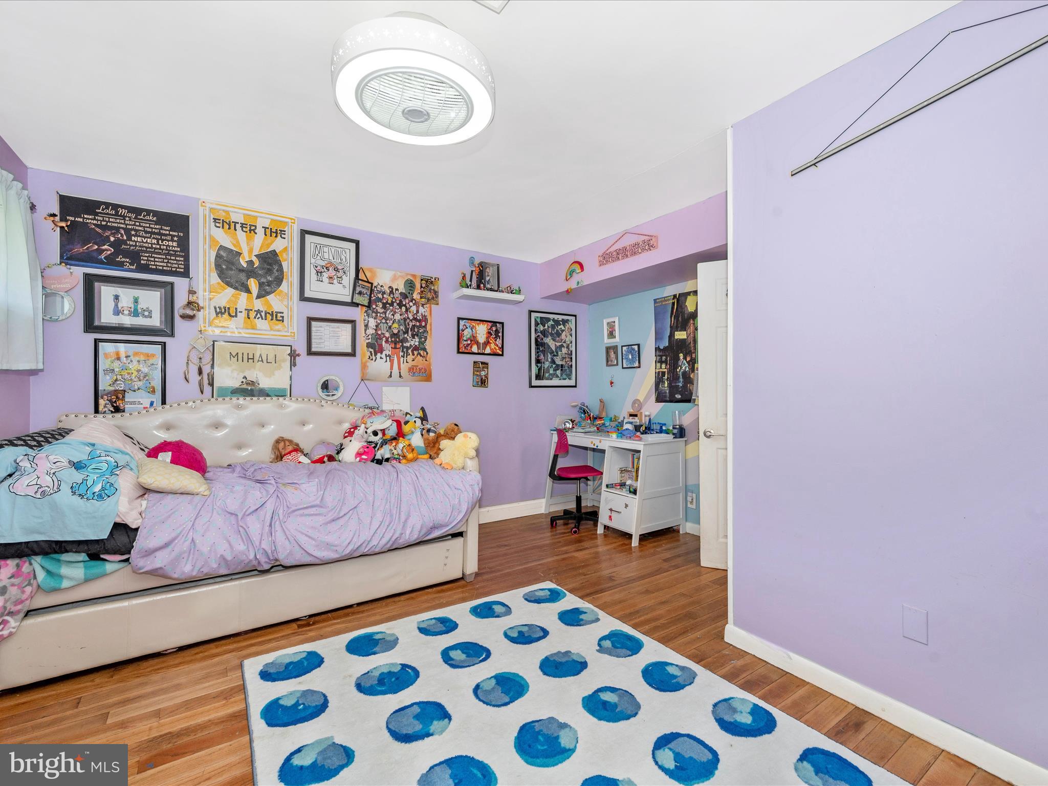 TAMMANY MANOR - Residential