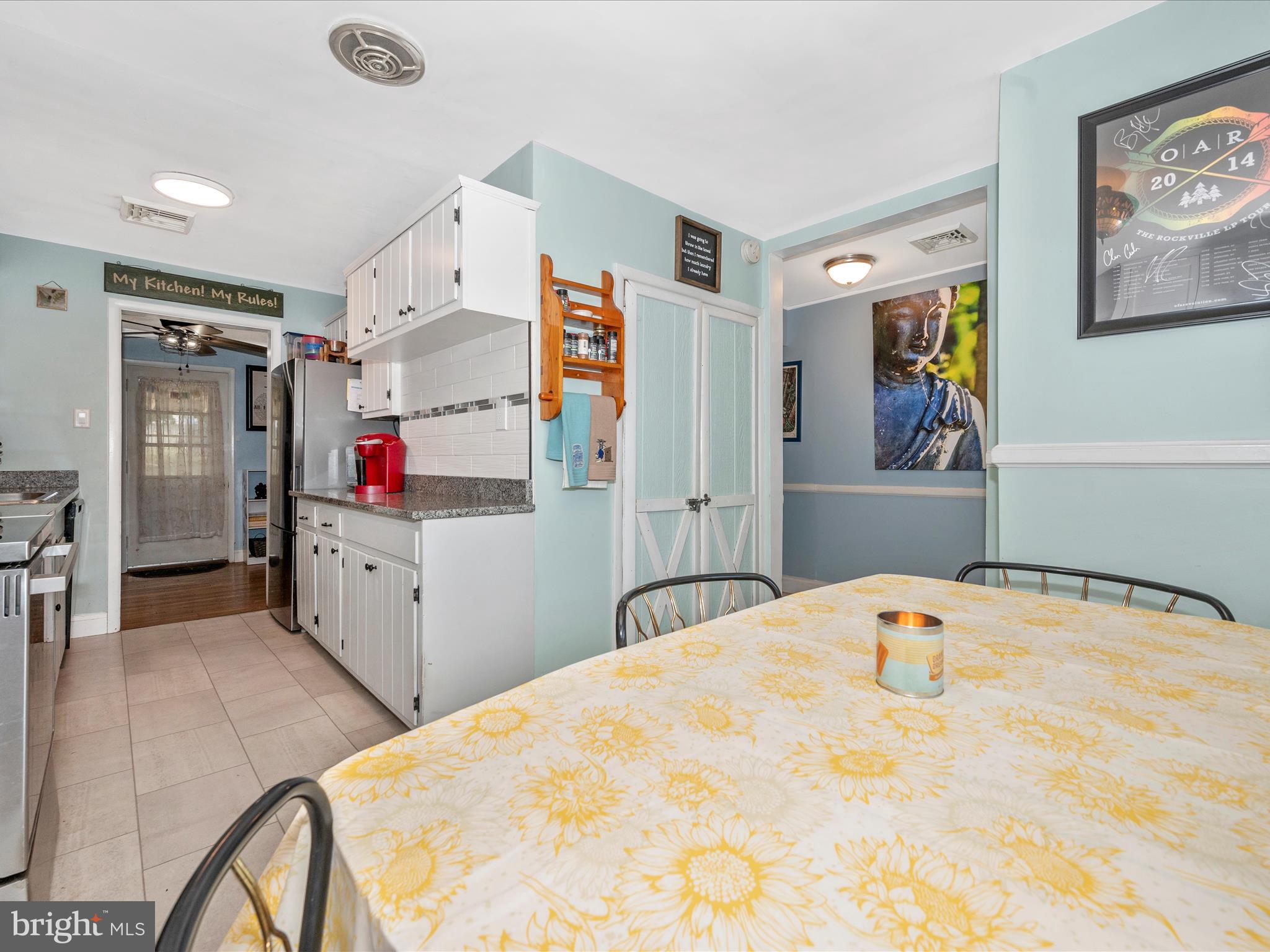 TAMMANY MANOR - Residential