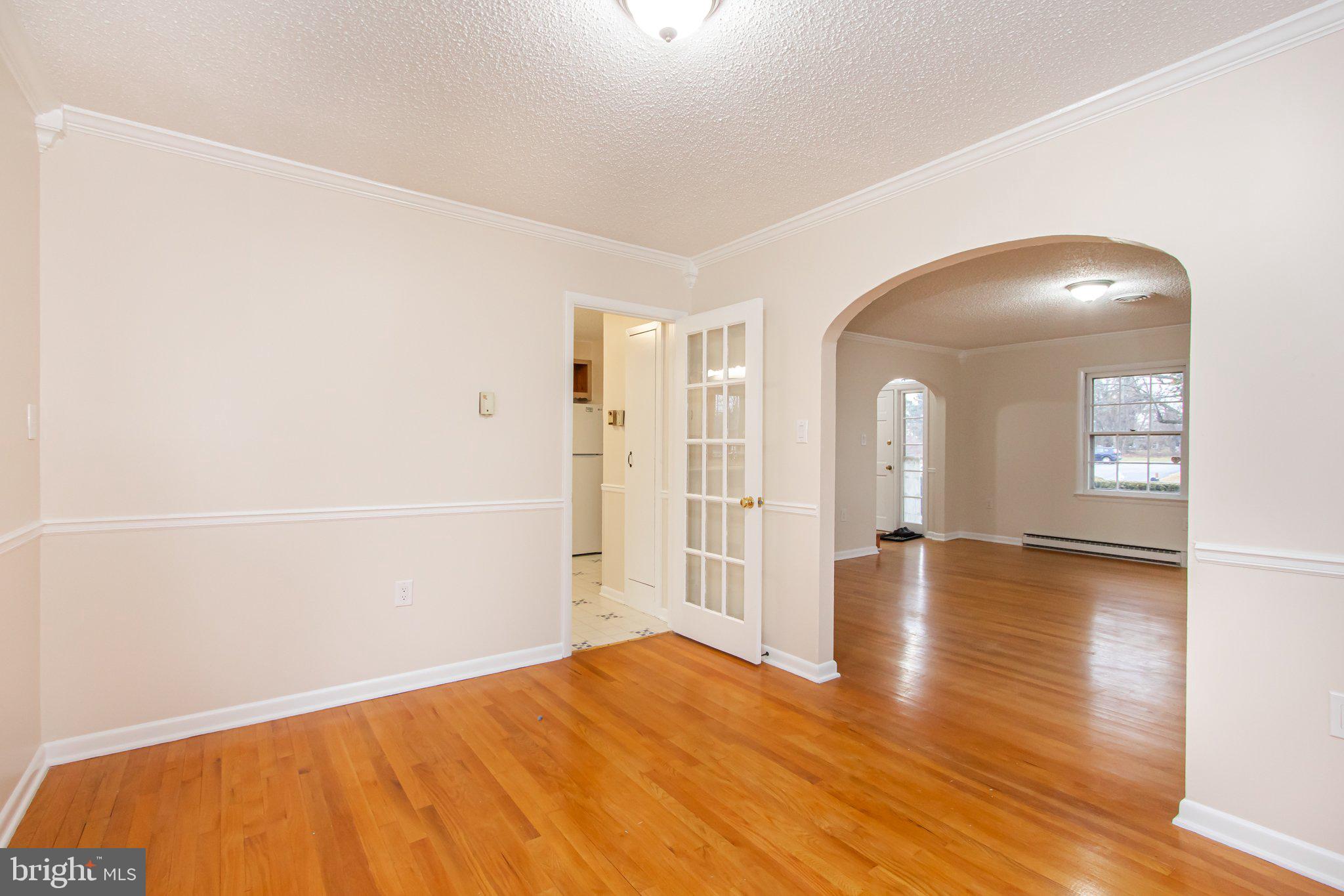 FOREST HILLS - Residential