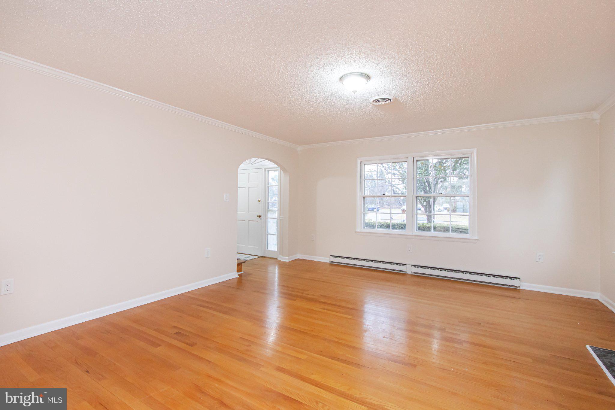 FOREST HILLS - Residential