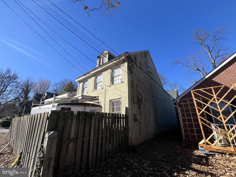 GERMANTOWN - Residential