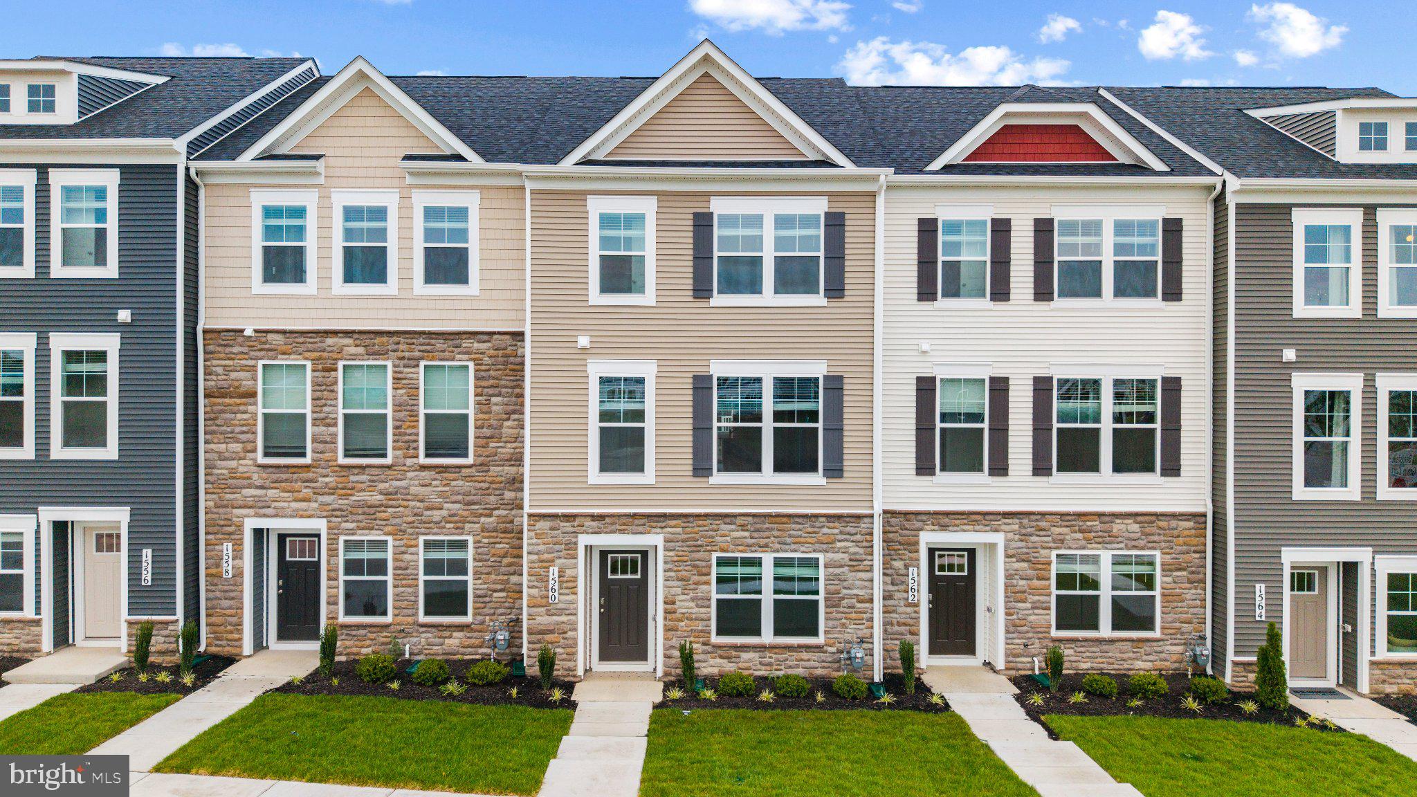 1560 BENTSTALK DRIVE