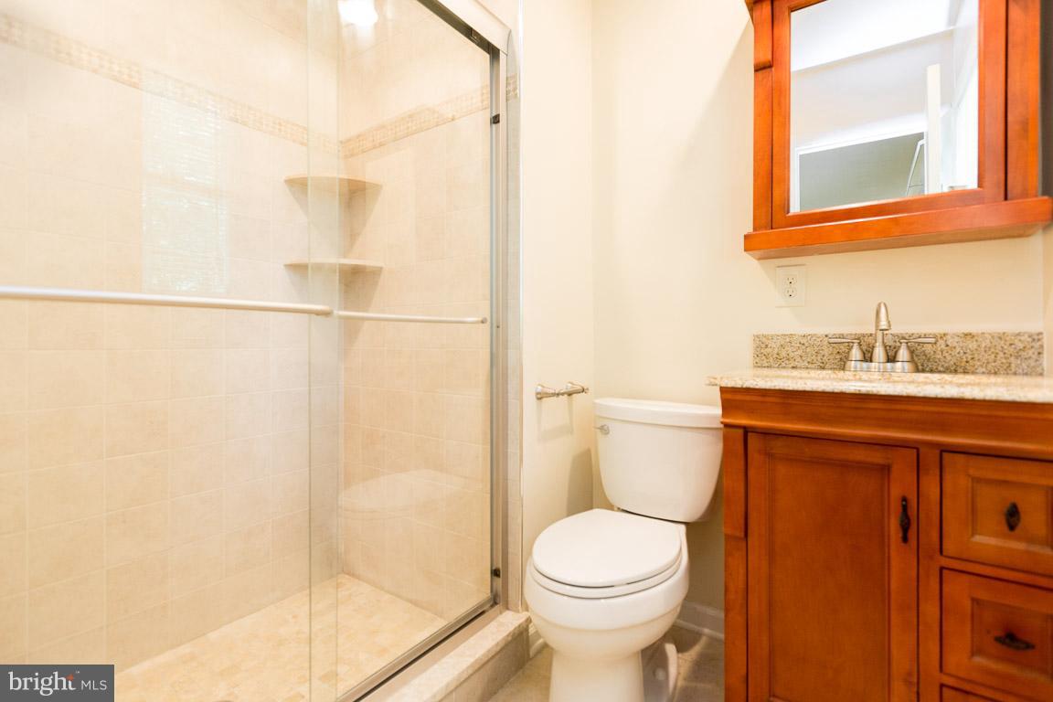 STONEWALL MANOR - Residential