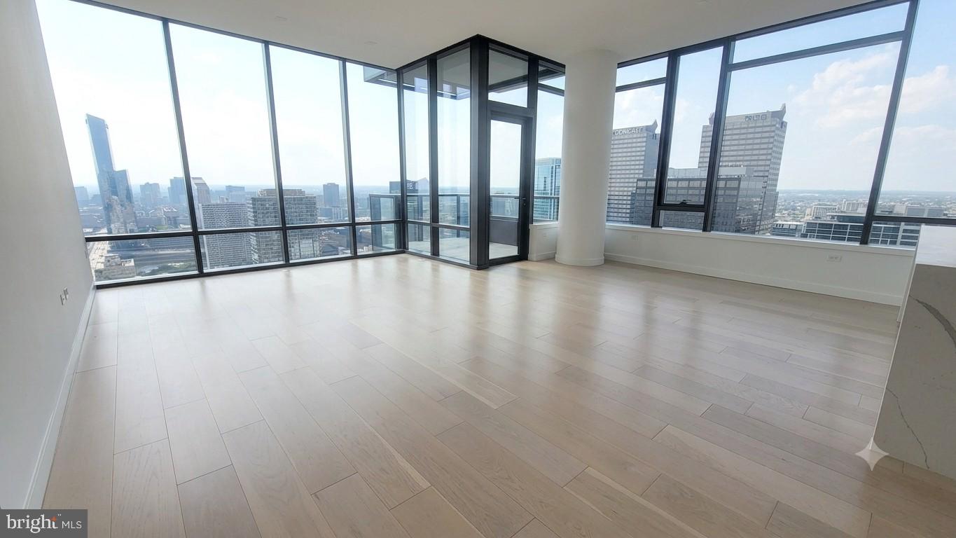1911 WALNUT ST. 3103