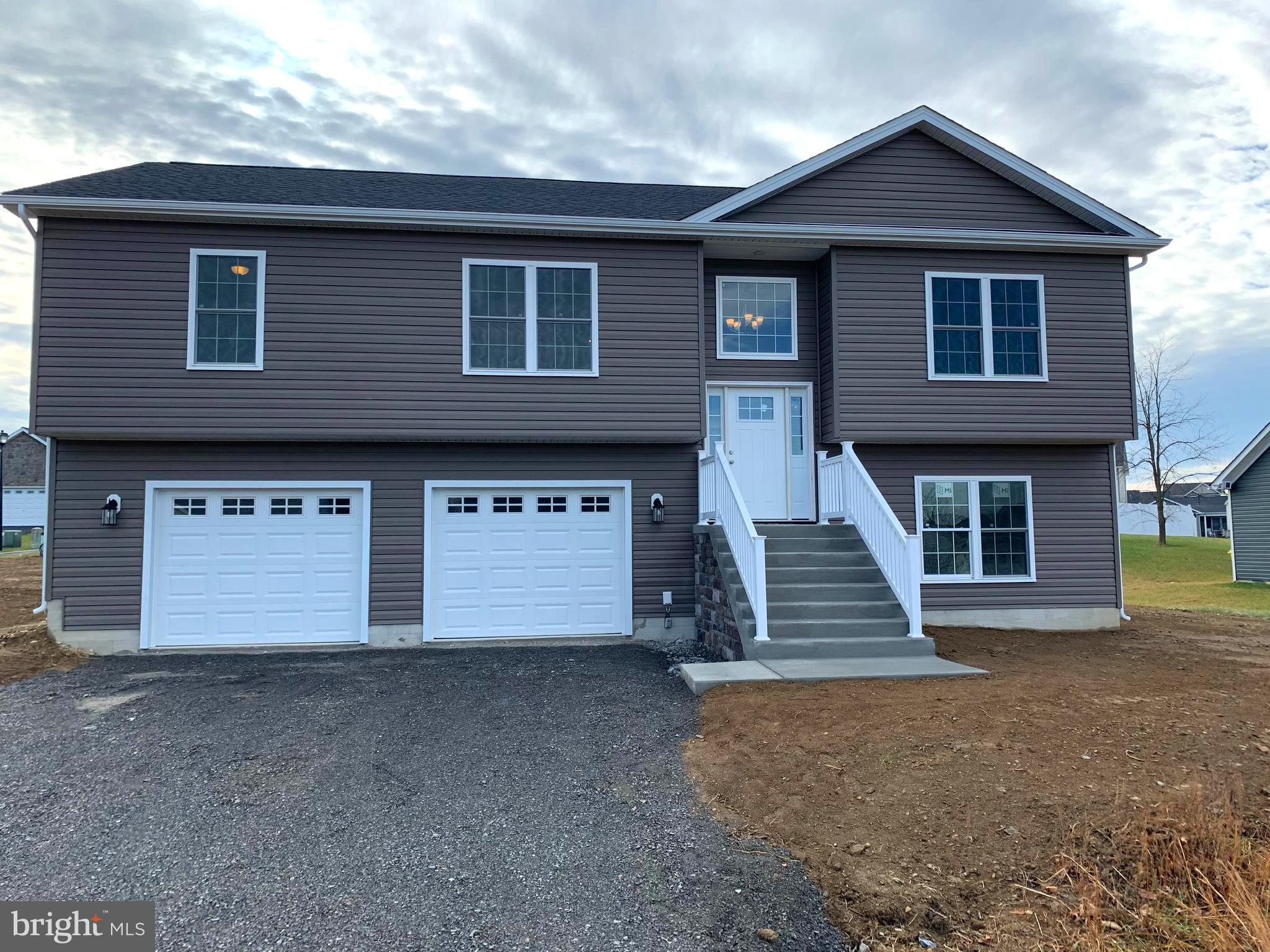 THE VINEYARDS - Residential