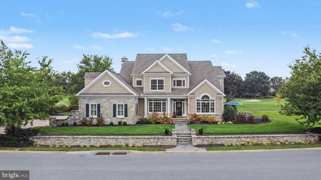 Photo of 671 Bent Creek Drive, LITITZ, PA 17543 (MLS # PALA2095016)