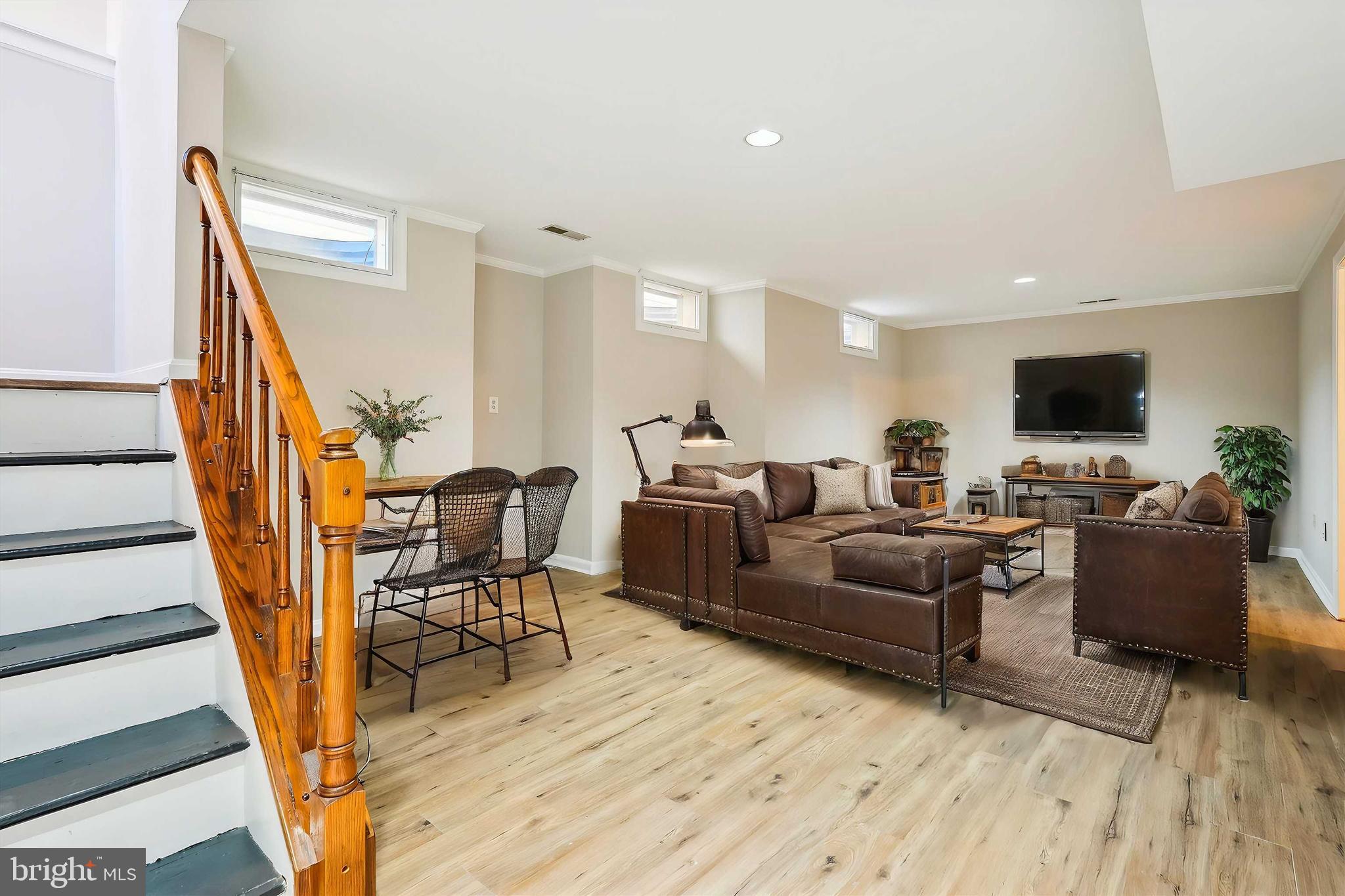 CHURCHILL TOWN SECTOR - Residential