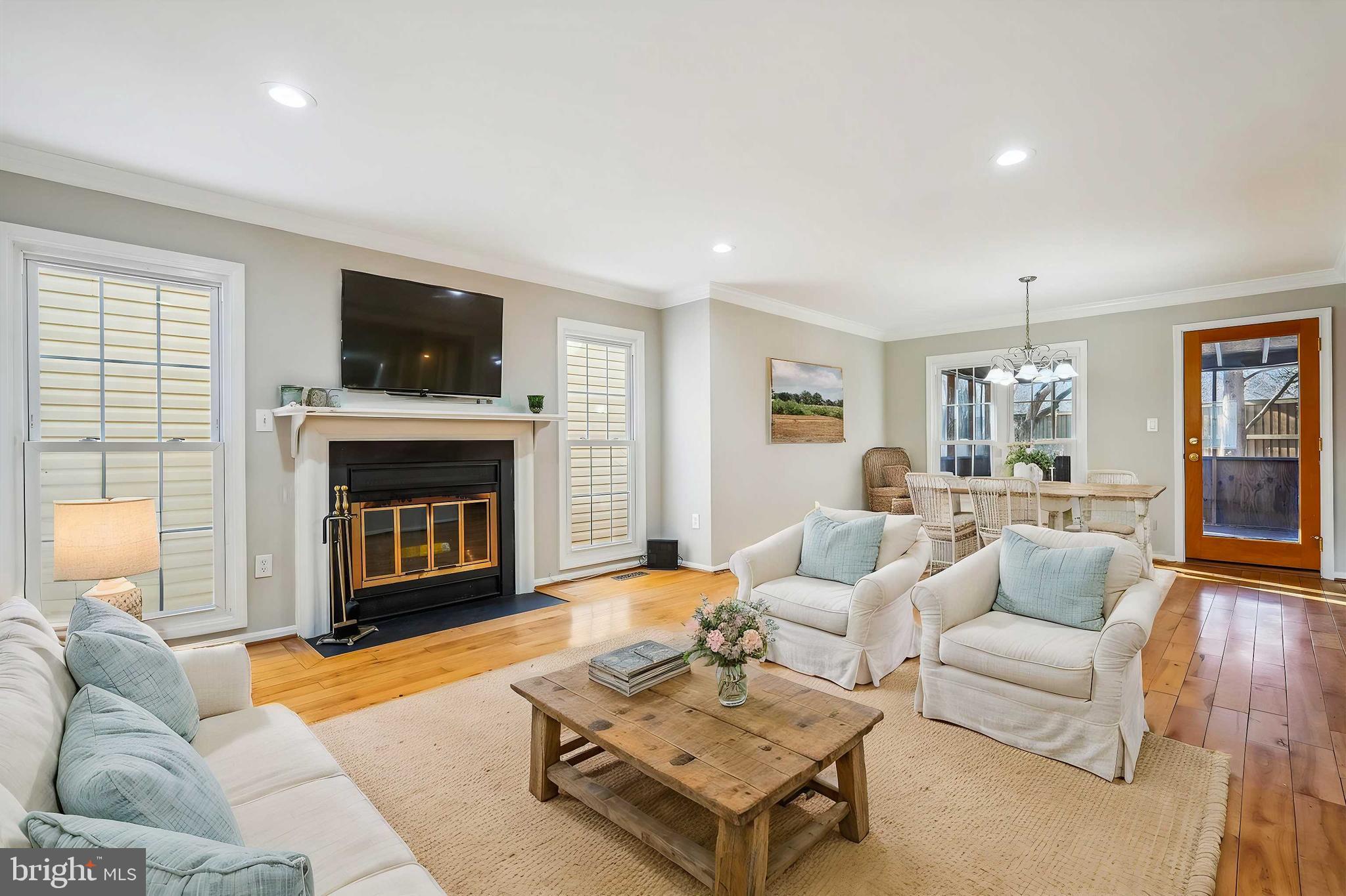 CHURCHILL TOWN SECTOR - Residential