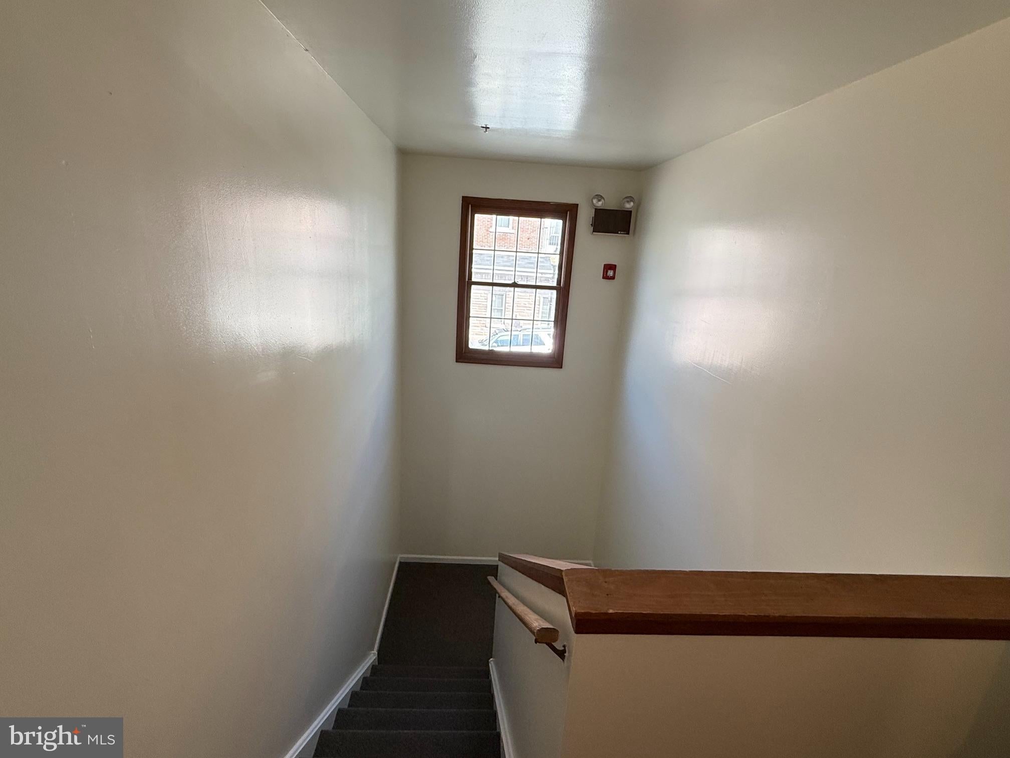 358 MAIN STREET 5