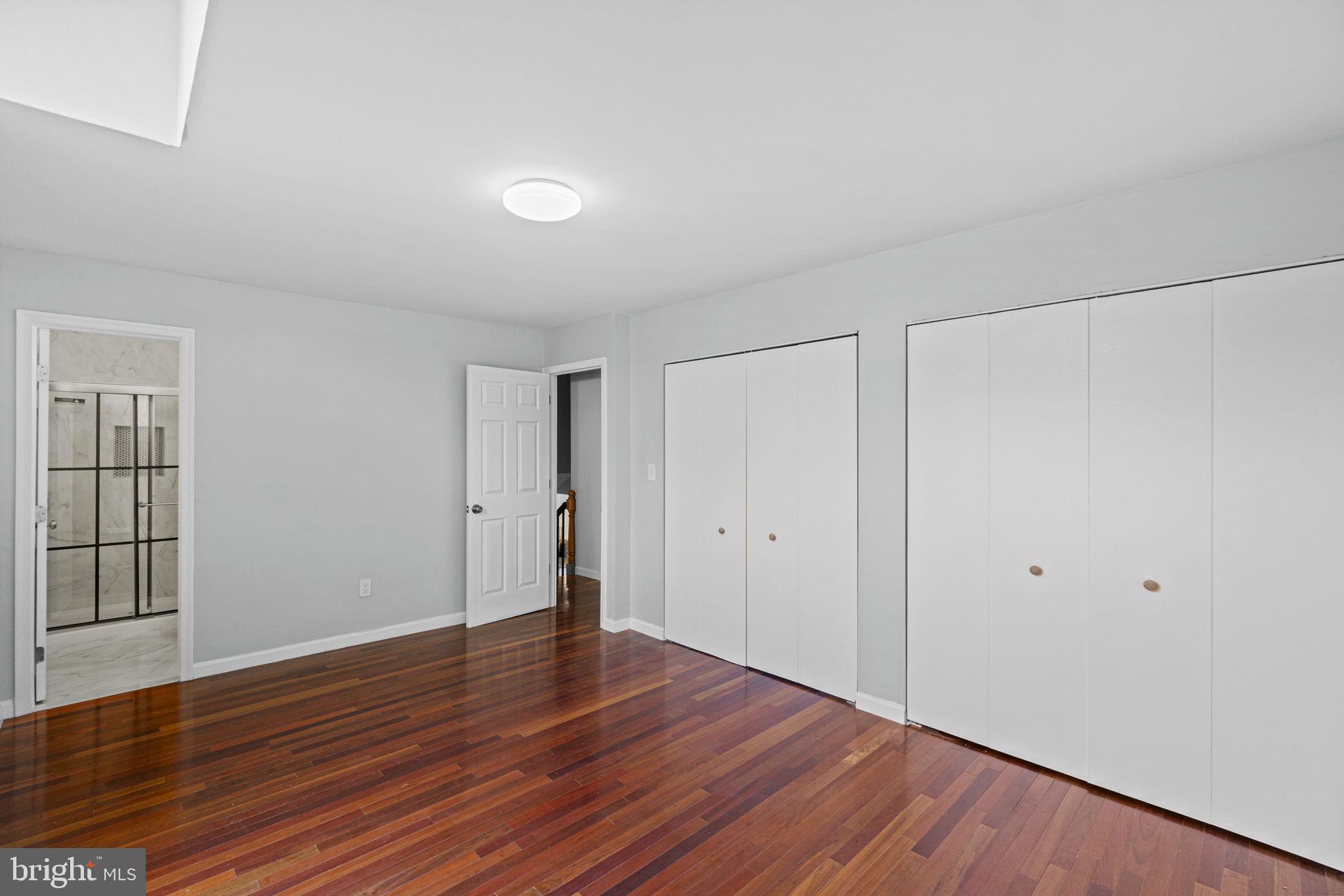 BROOKVILLE KNOLLS - Residential