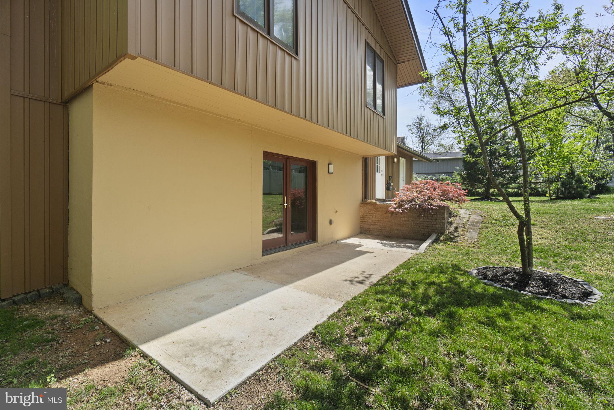BROOKVILLE KNOLLS - Residential