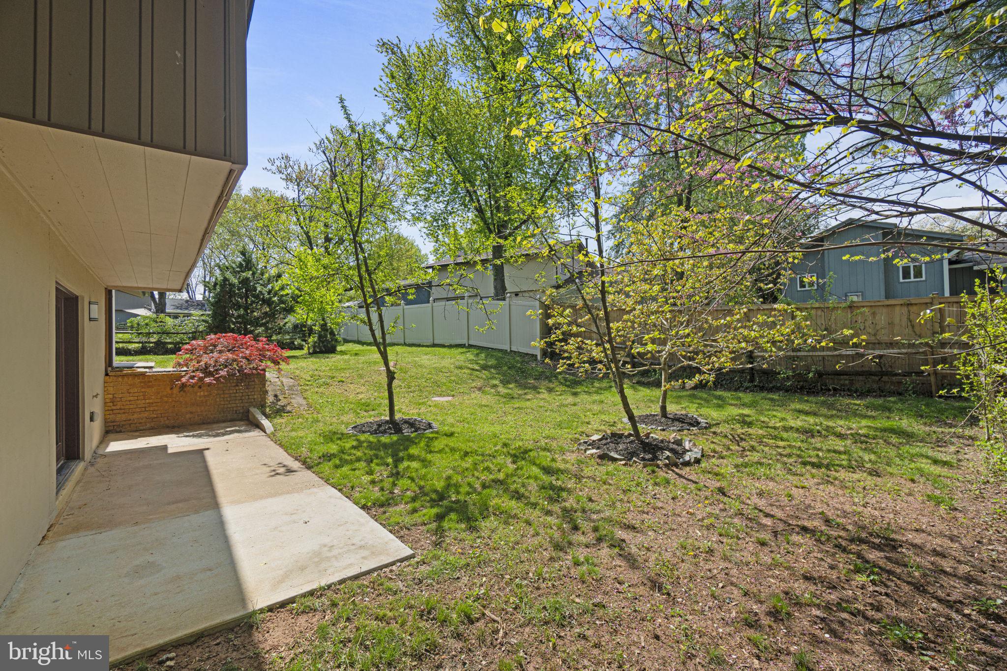 BROOKVILLE KNOLLS - Residential