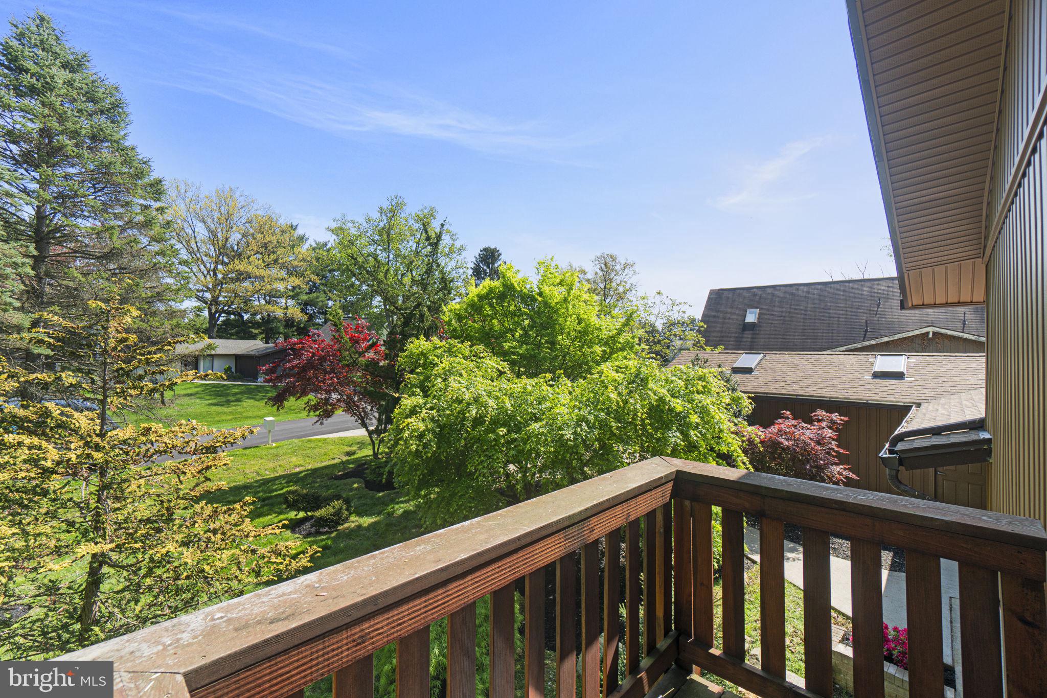 BROOKVILLE KNOLLS - Residential