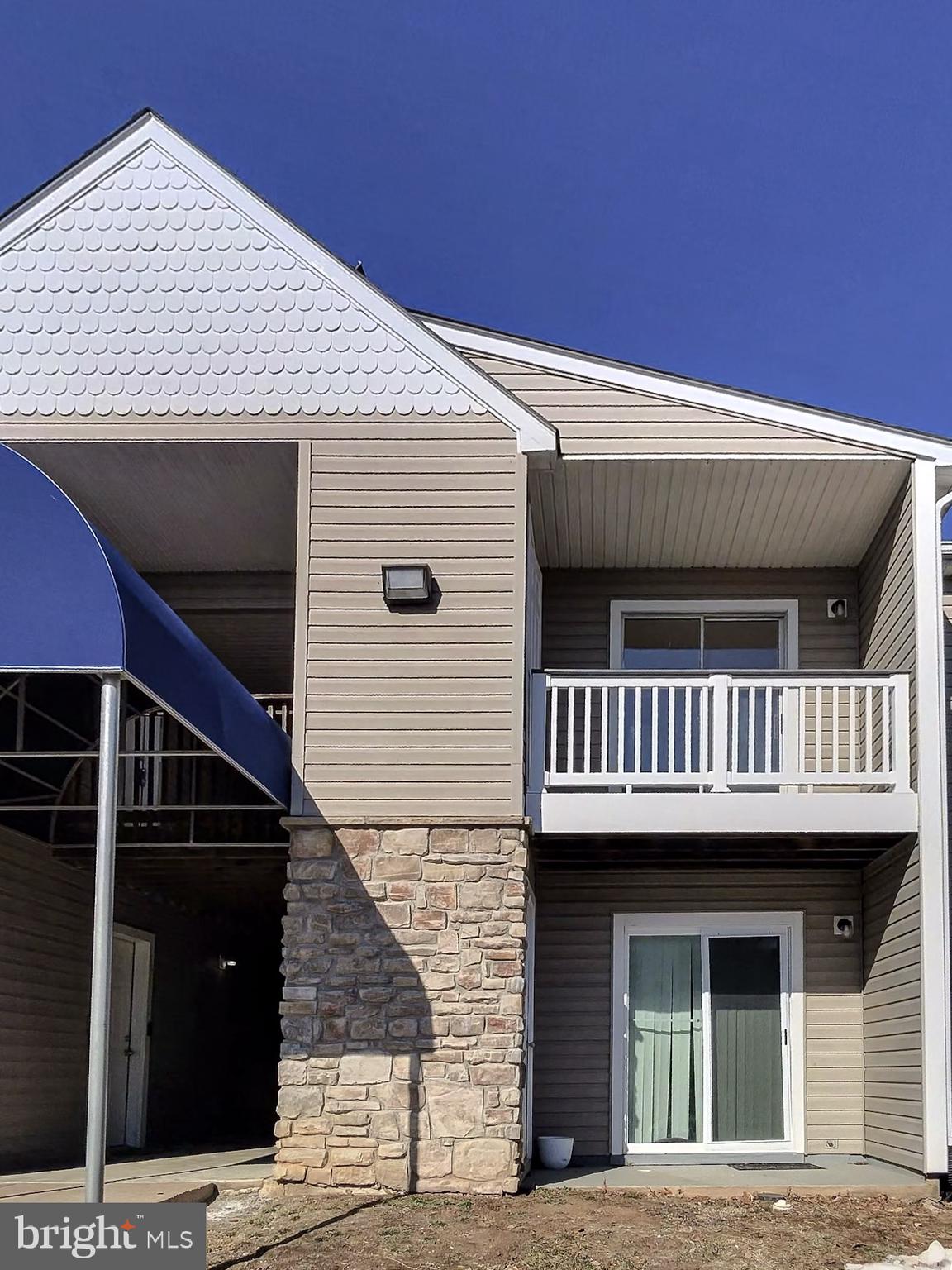 CARRIAGE POINTE AT AQUIA - Residential