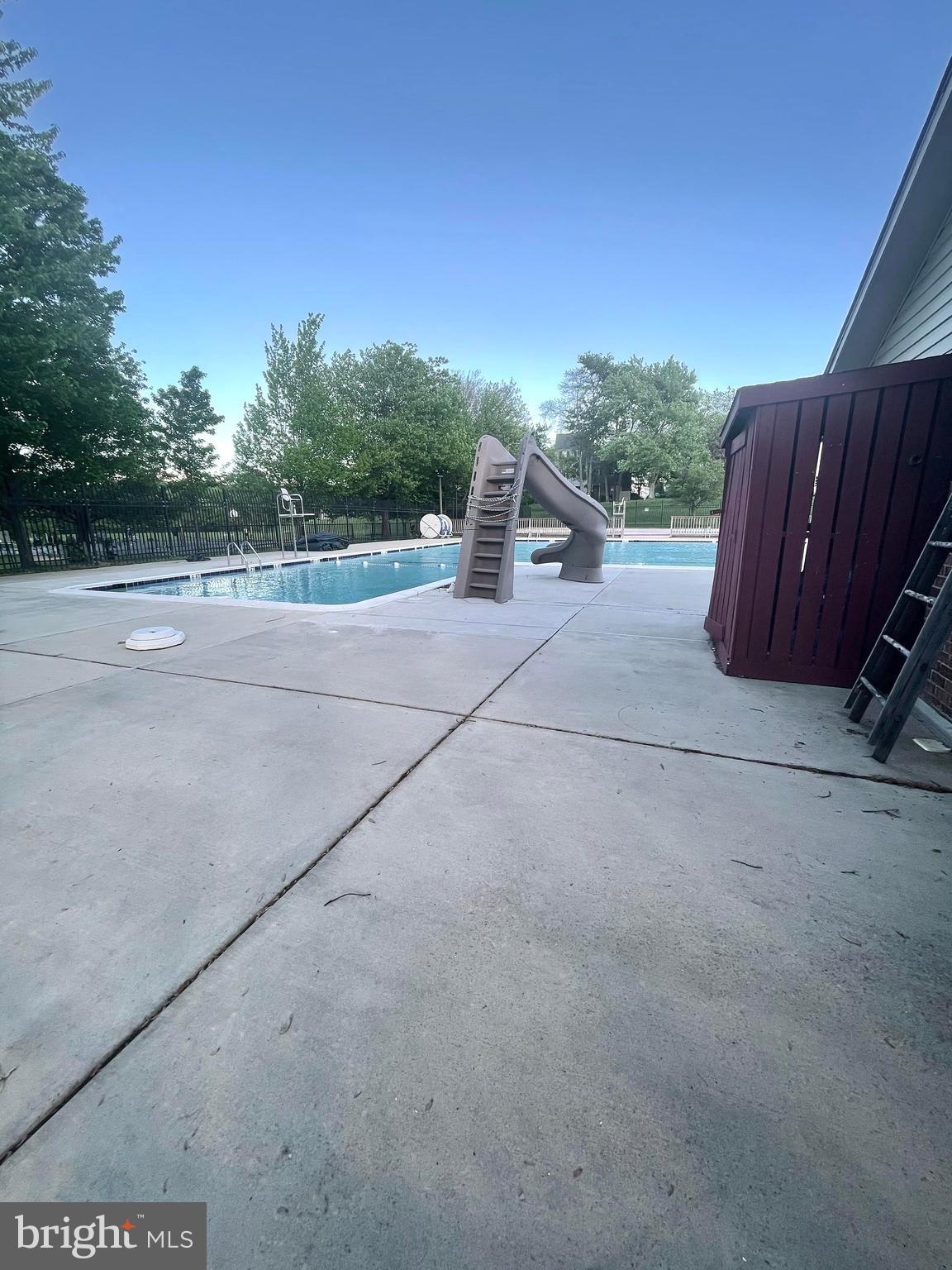 TANGLEWOOD - Residential