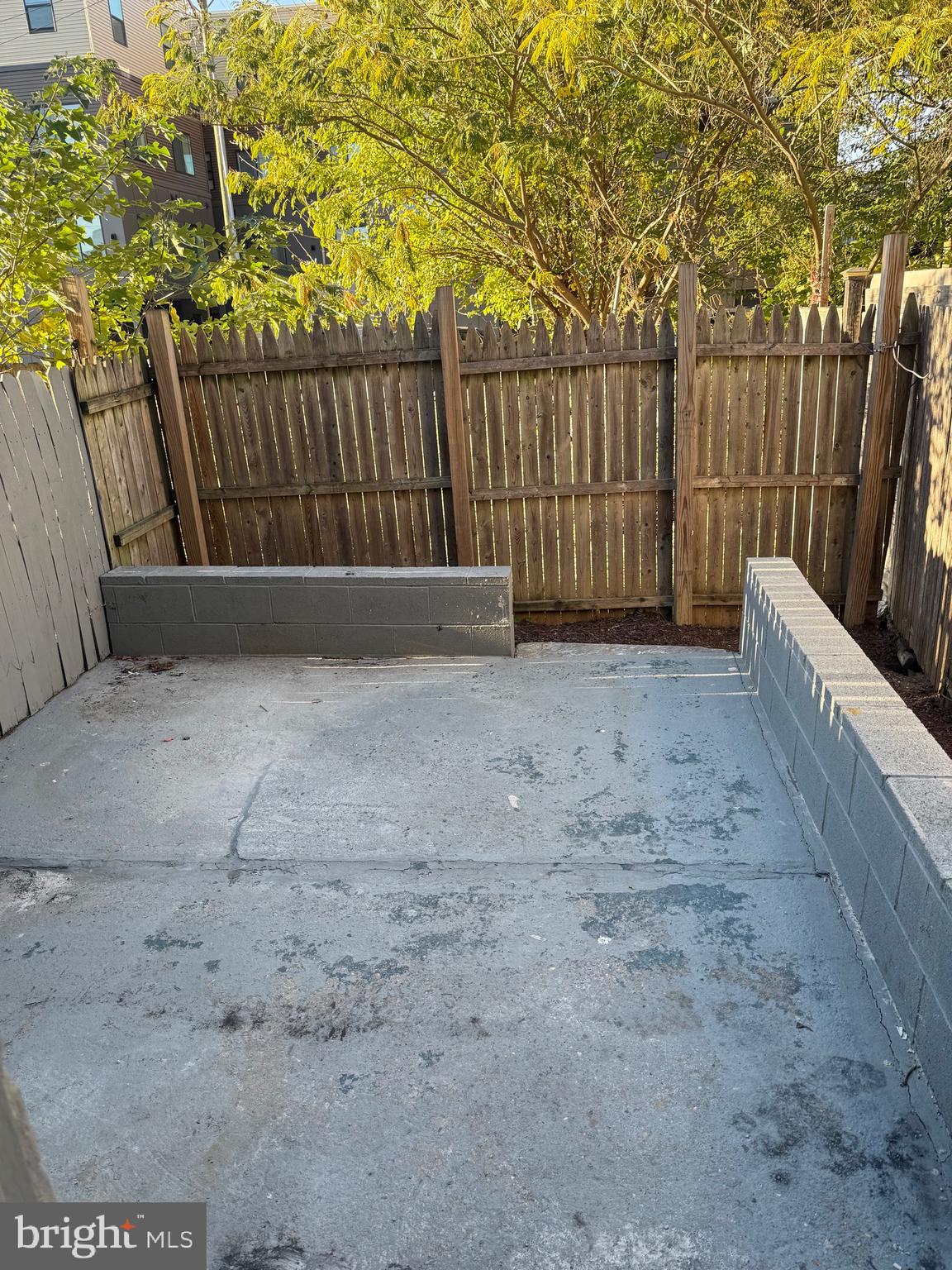 PORT RICHMOND - Residential