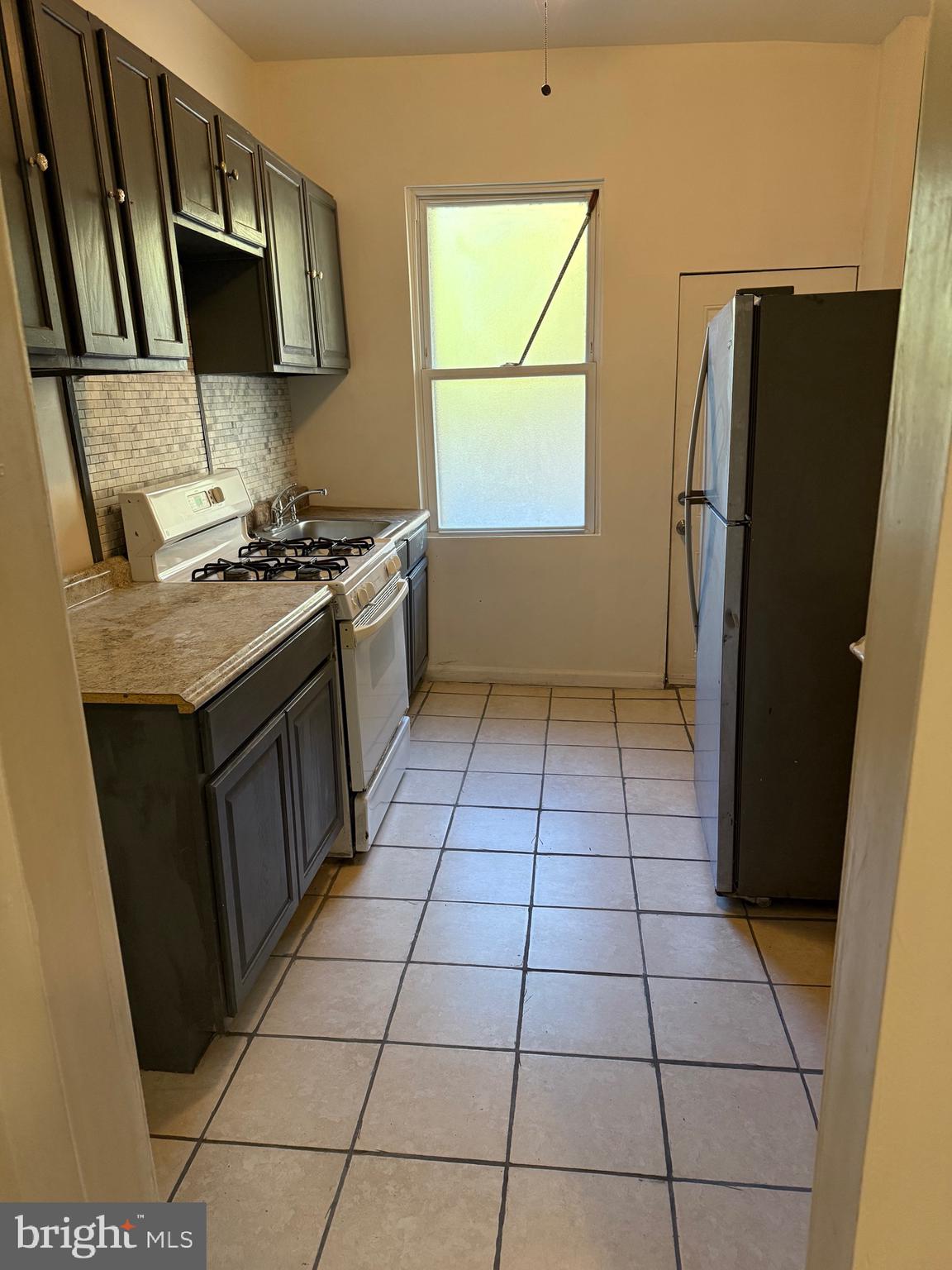 PORT RICHMOND - Residential