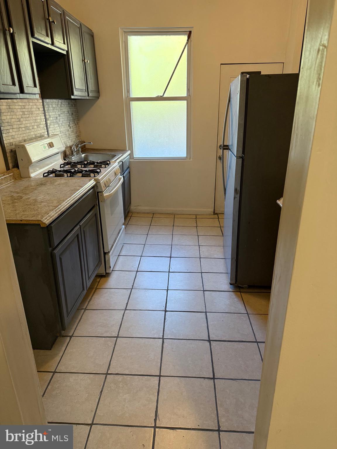 PORT RICHMOND - Residential