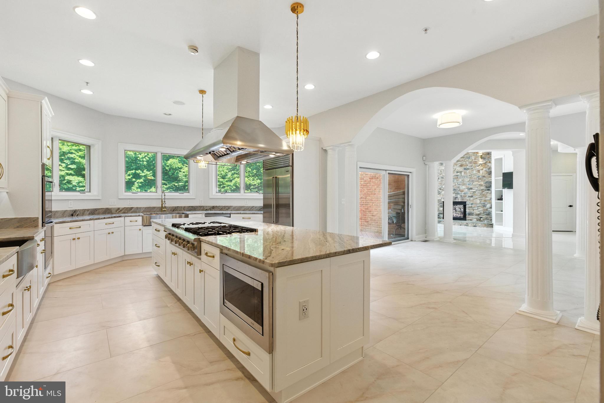 WOODMORE - Residential