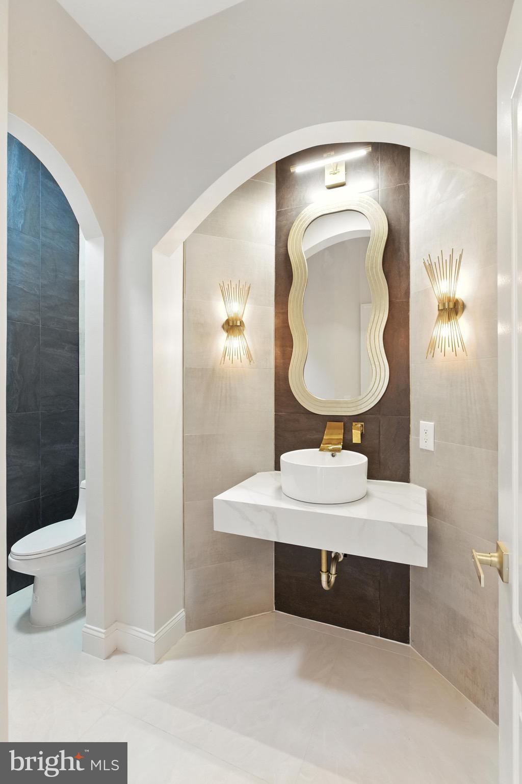 WOODMORE - Residential