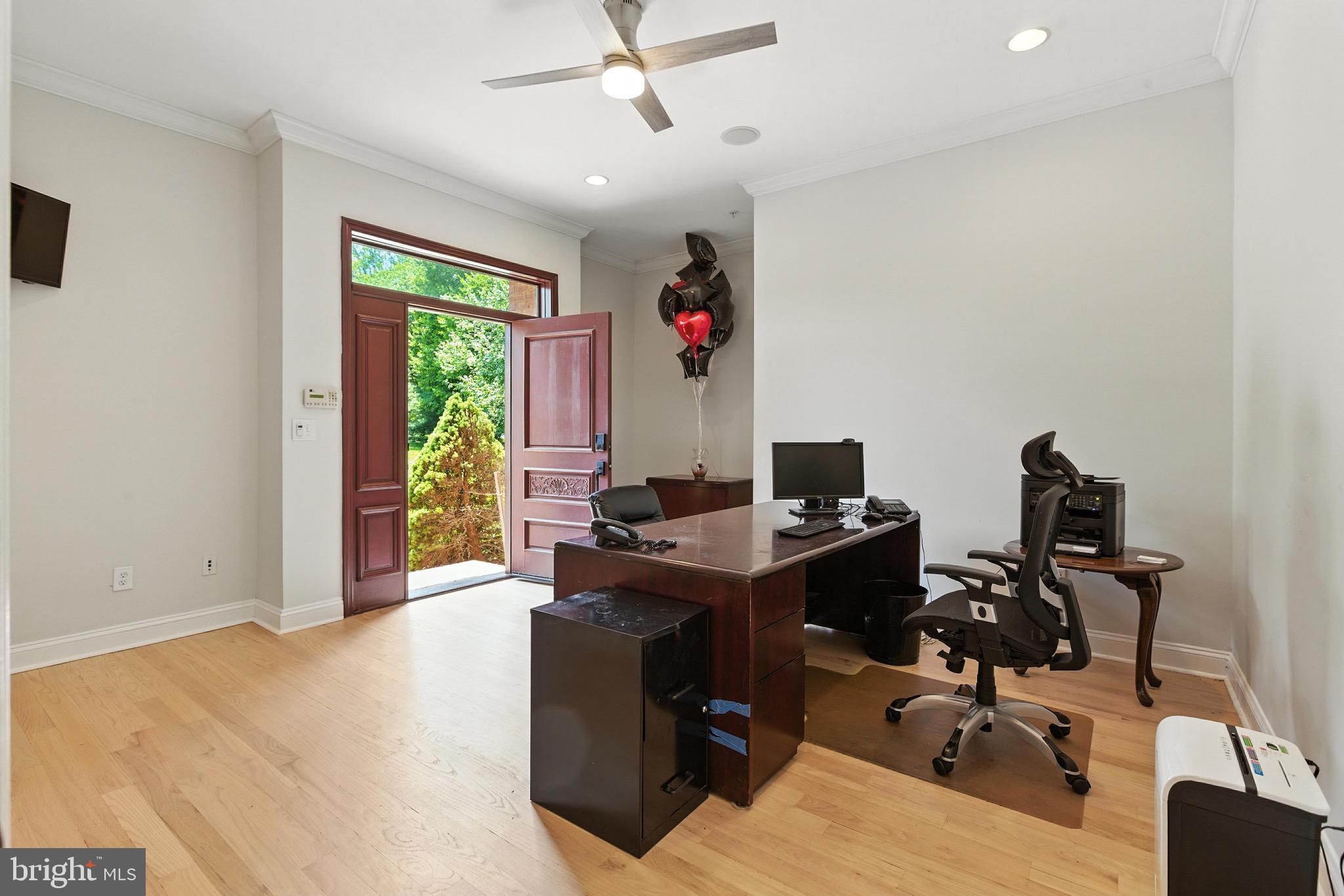 WOODMORE - Residential