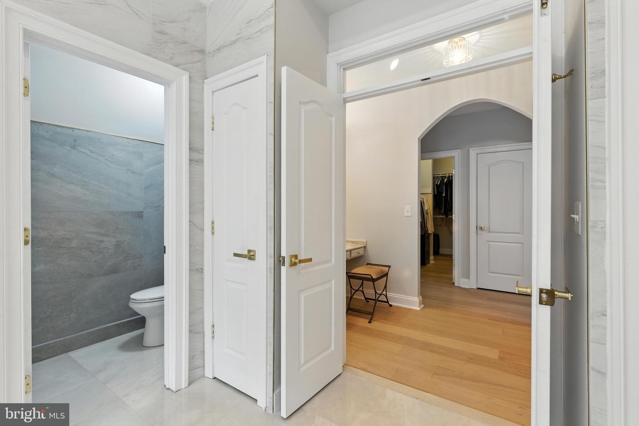 WOODMORE - Residential