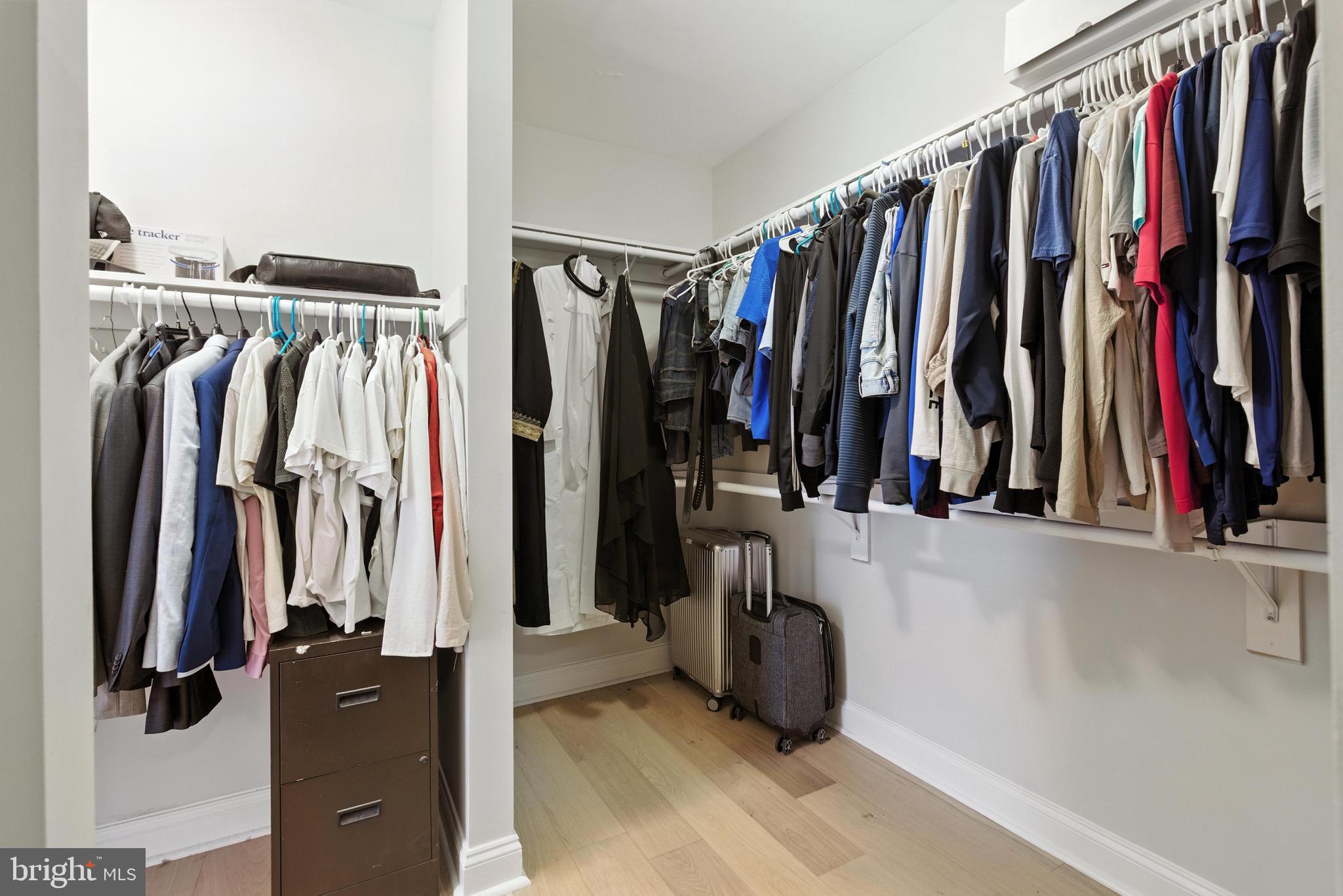 WOODMORE - Residential