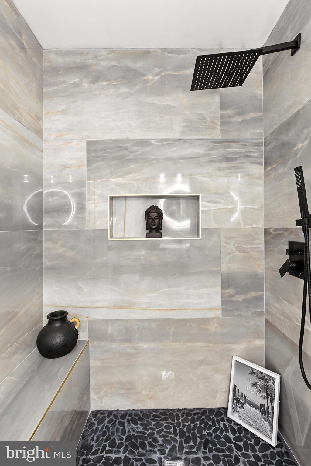 WOODMORE - Residential