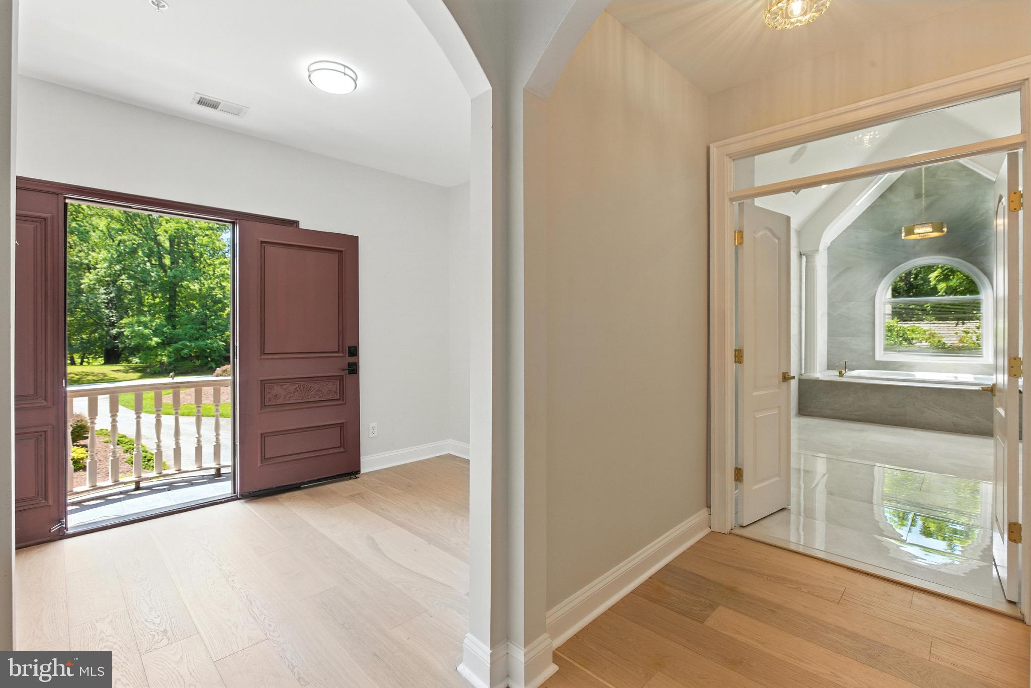 WOODMORE - Residential