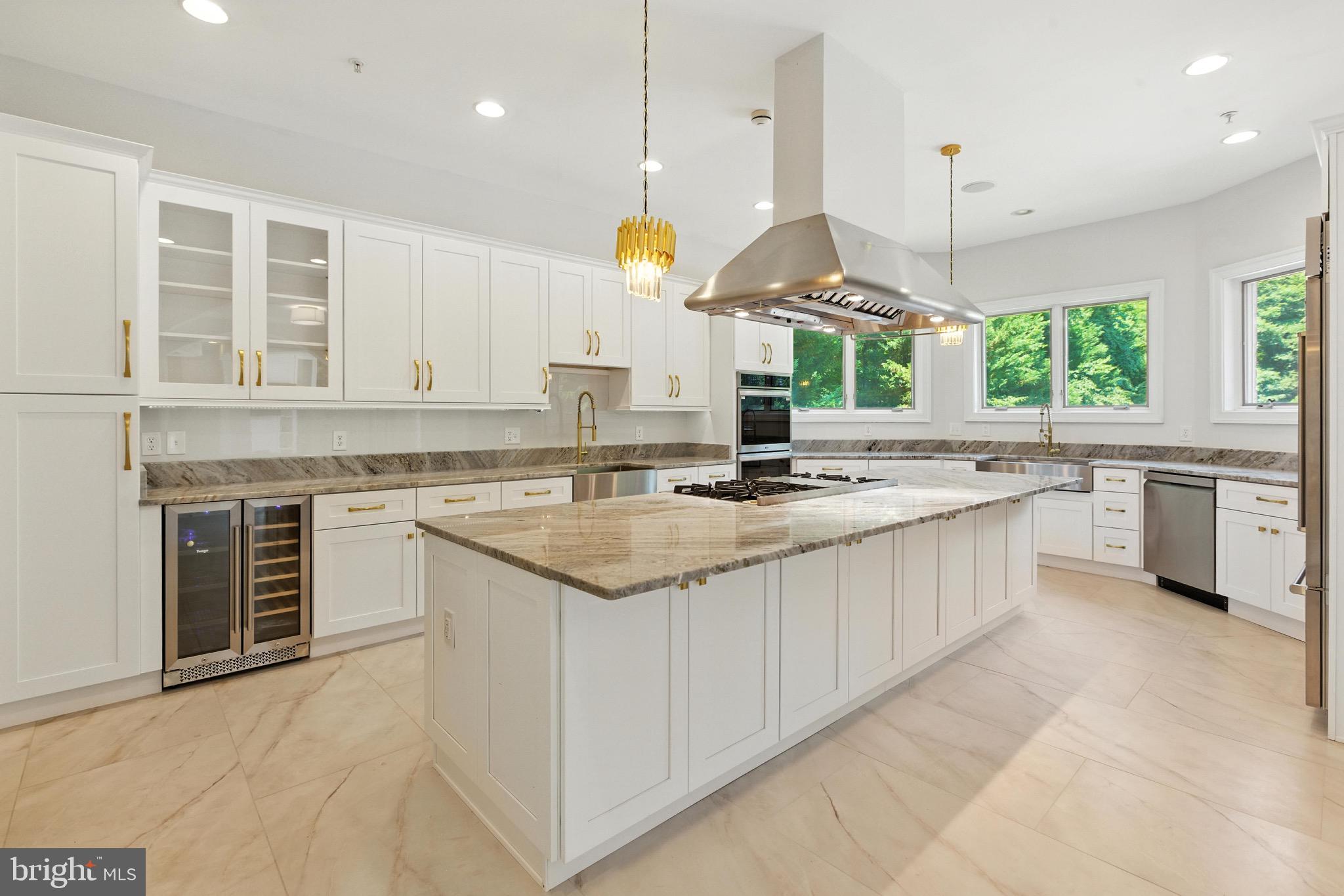 WOODMORE - Residential