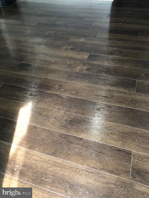 BROADWAY EAST - Residential