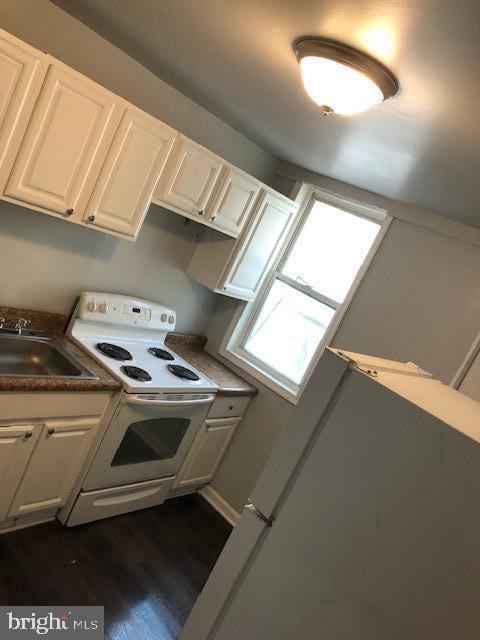 BROADWAY EAST - Residential