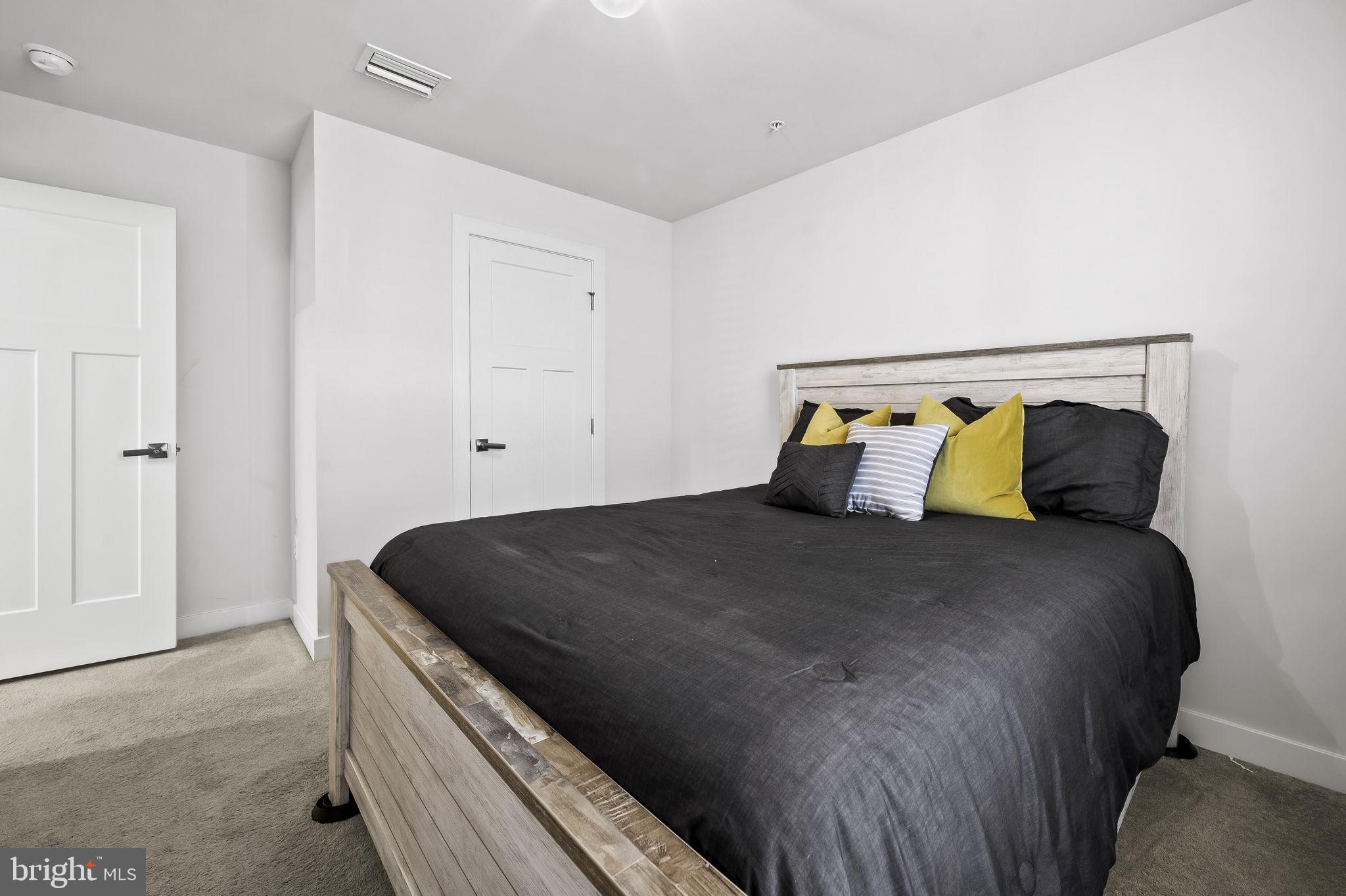 SHIPLEY HOMESTEAD - Residential Lease