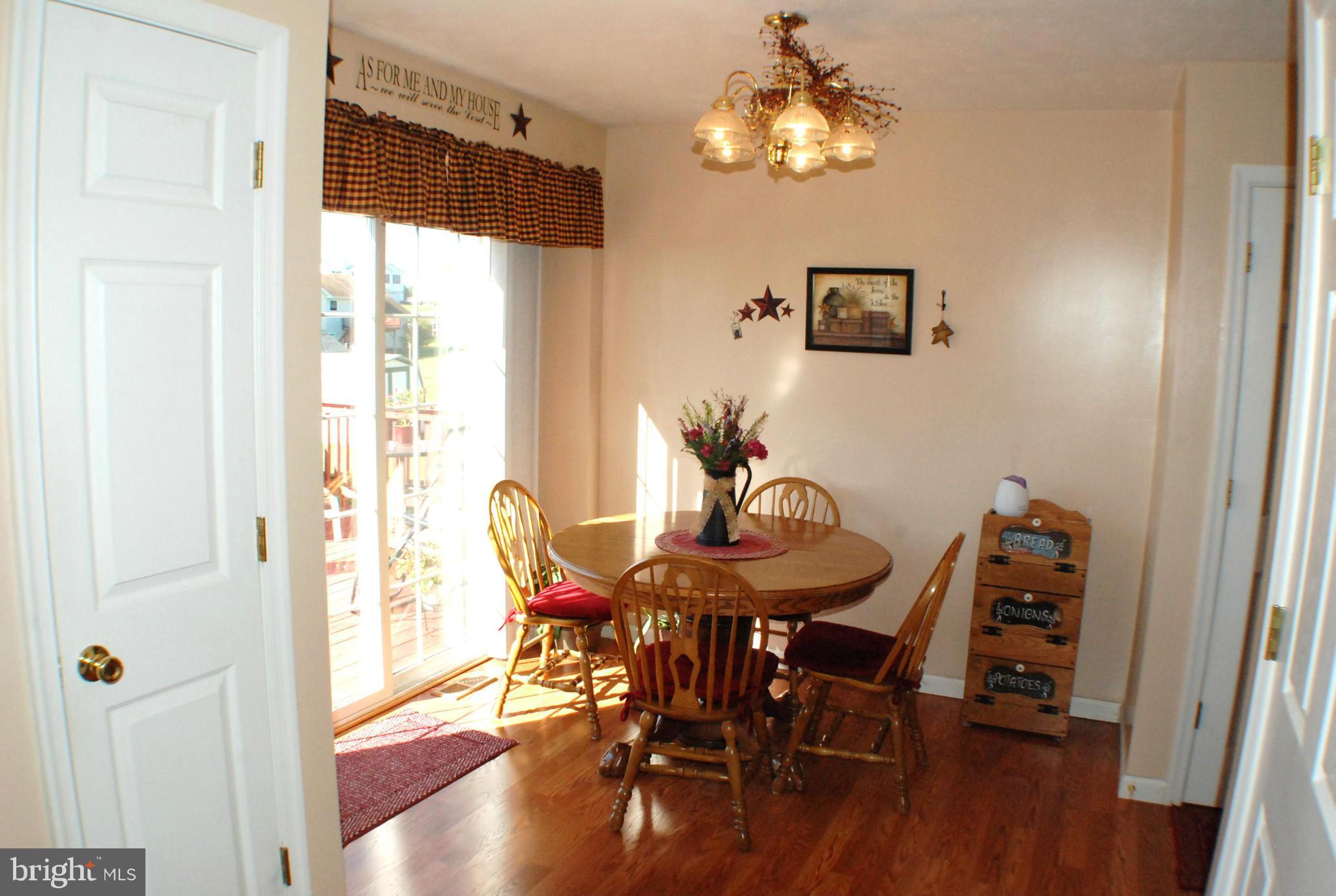 ELIZABETH STATION - Residential