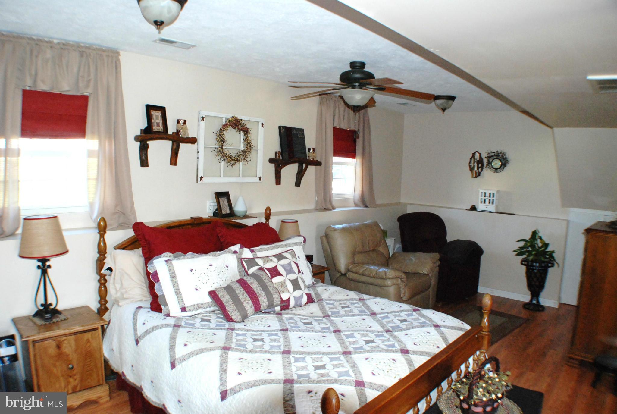 ELIZABETH STATION - Residential