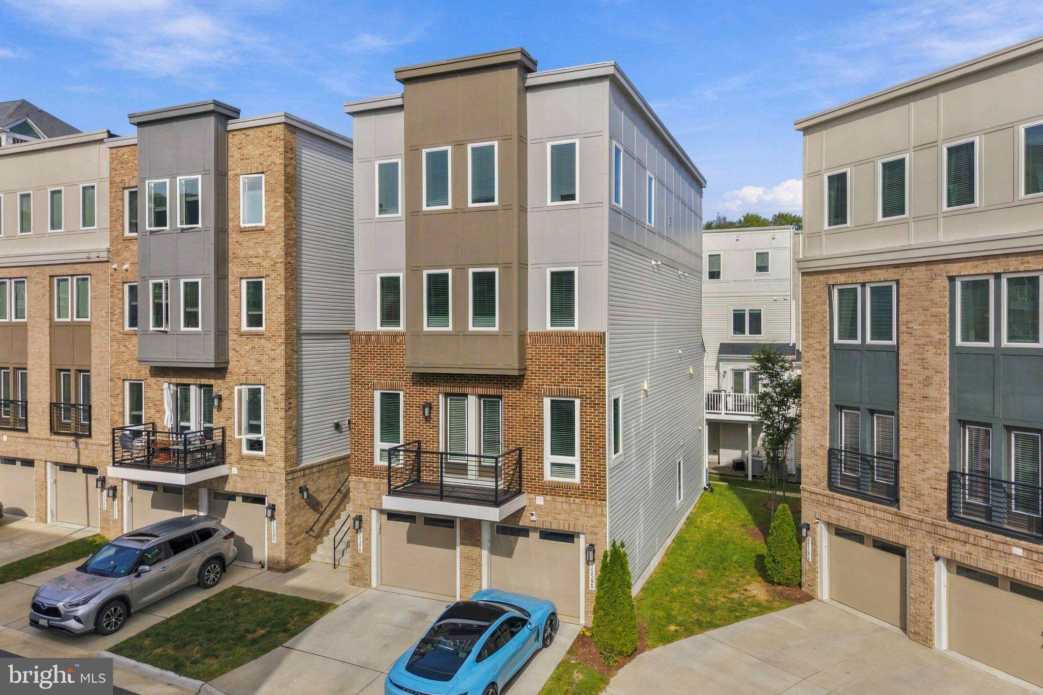 15588 GRADE LINE PLACE