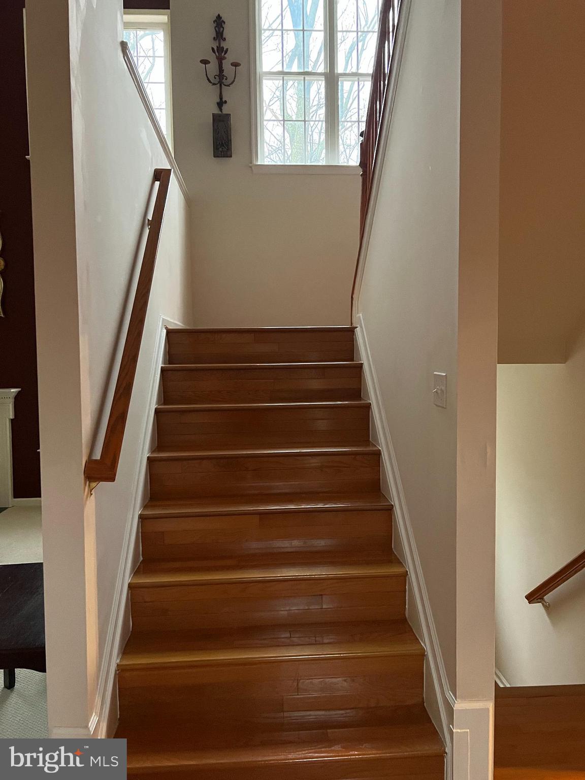 RIVER HILL - Residential