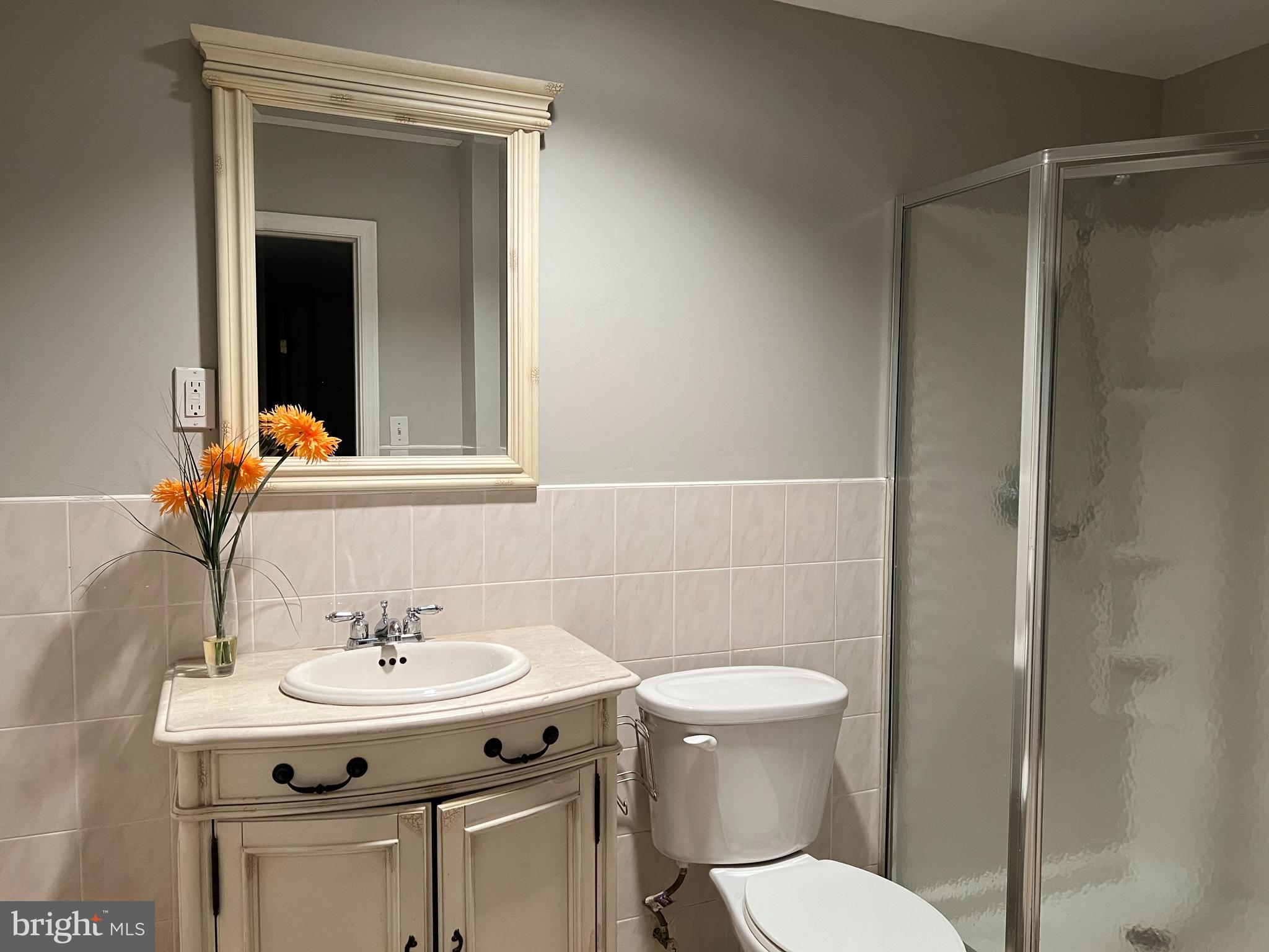 RIVER HILL - Residential