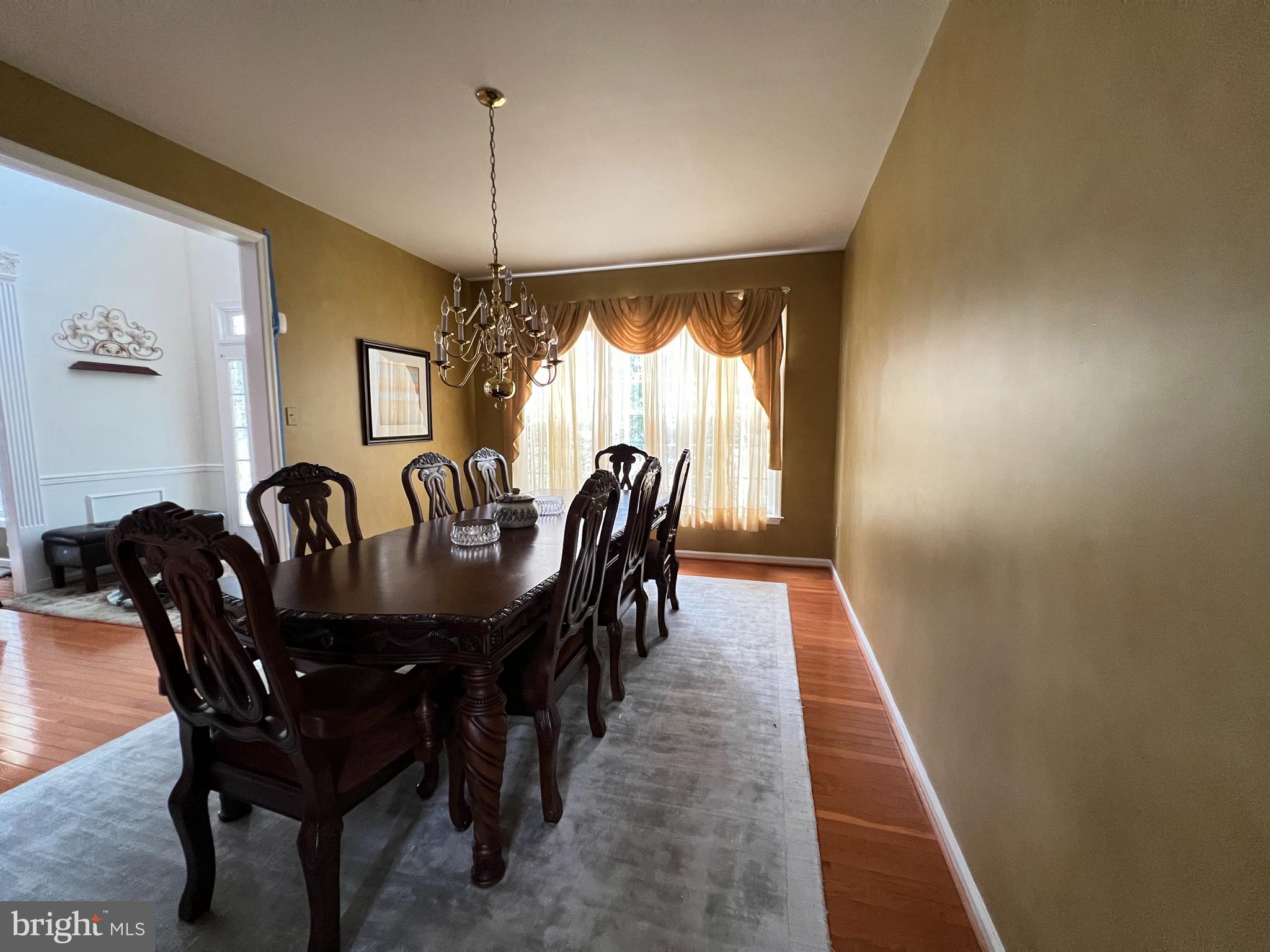 RIVER HILL - Residential