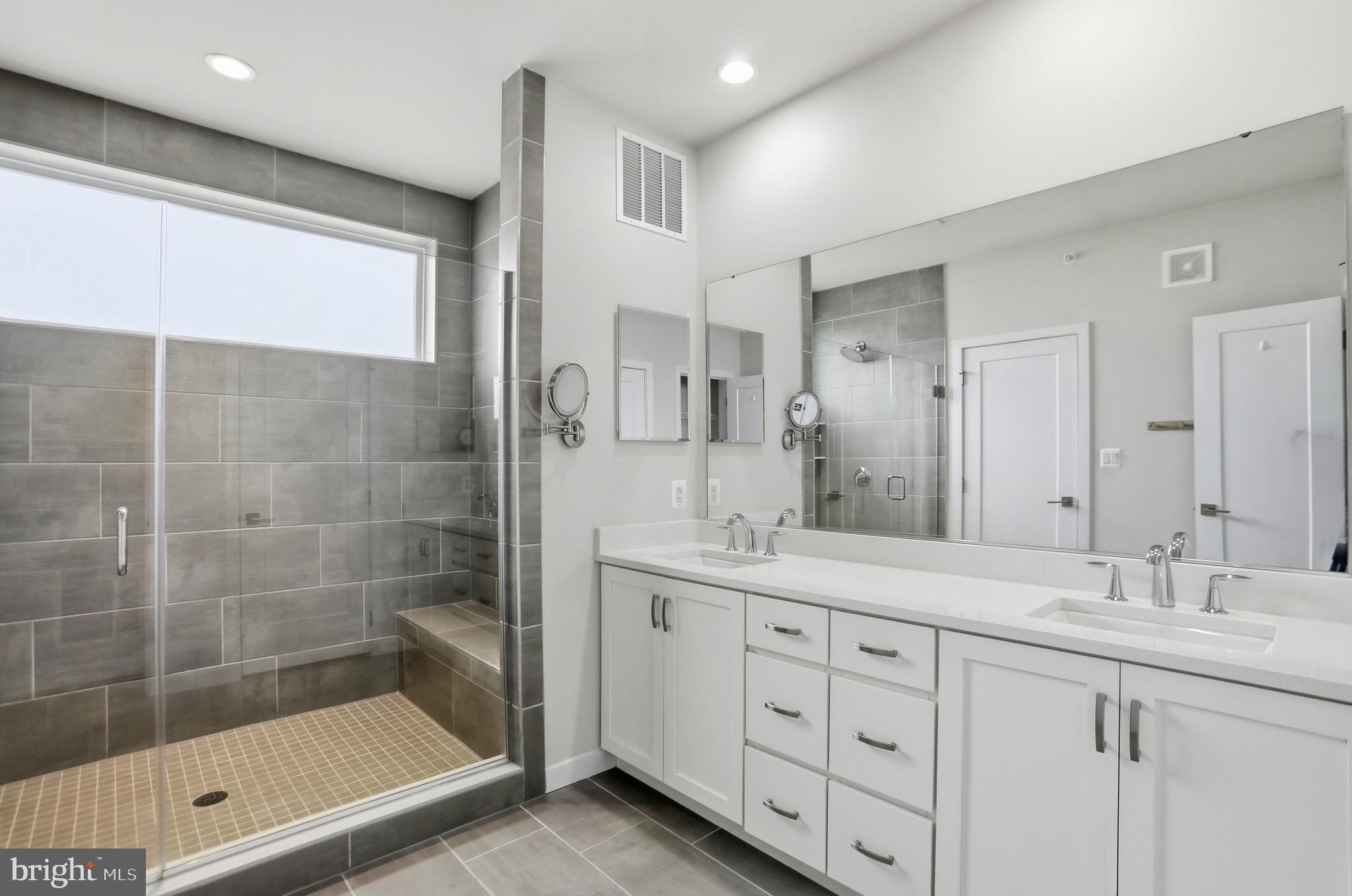LOUDOUN VALLEY CARLISLE - Residential