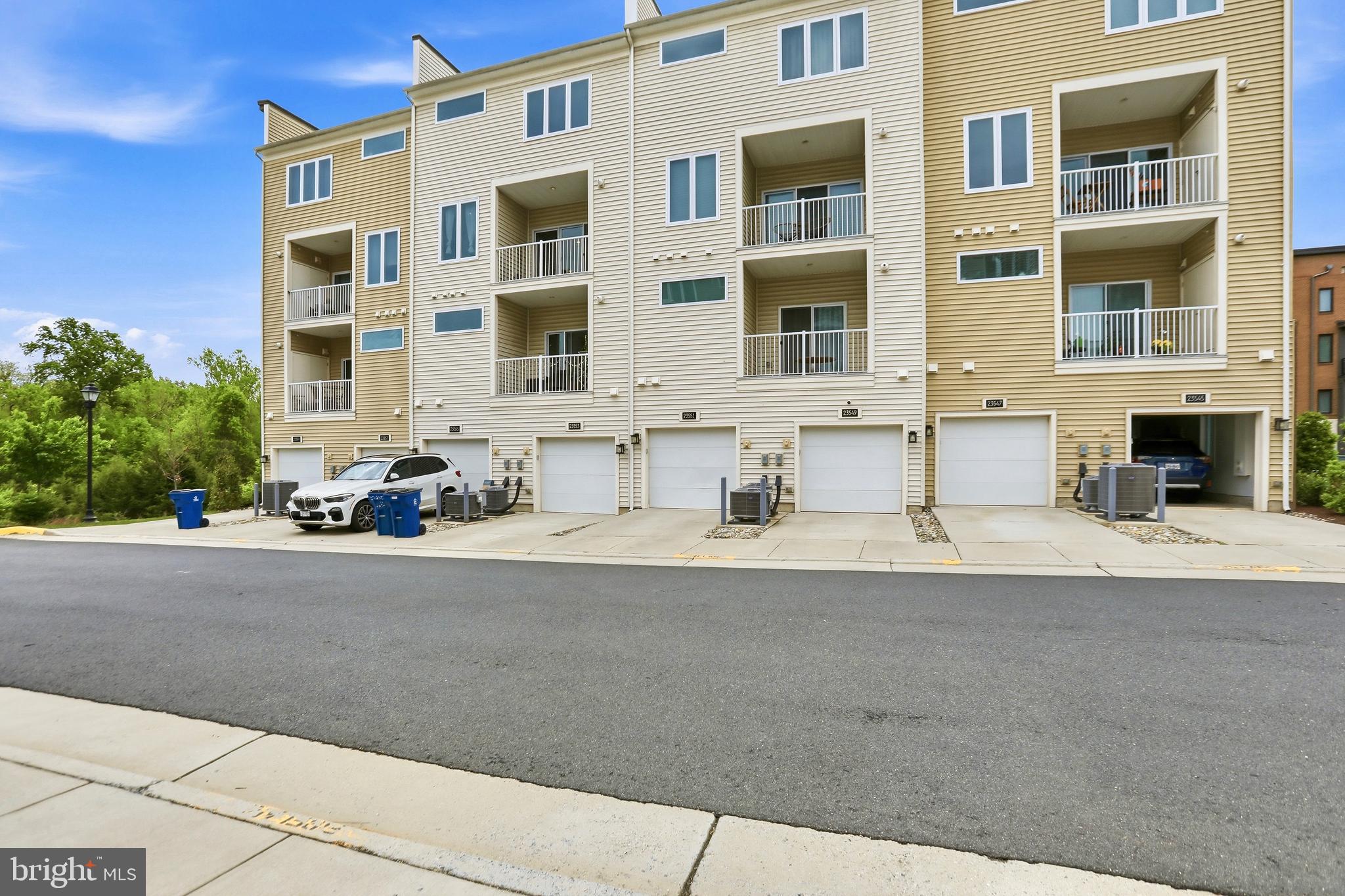 LOUDOUN VALLEY CARLISLE - Residential