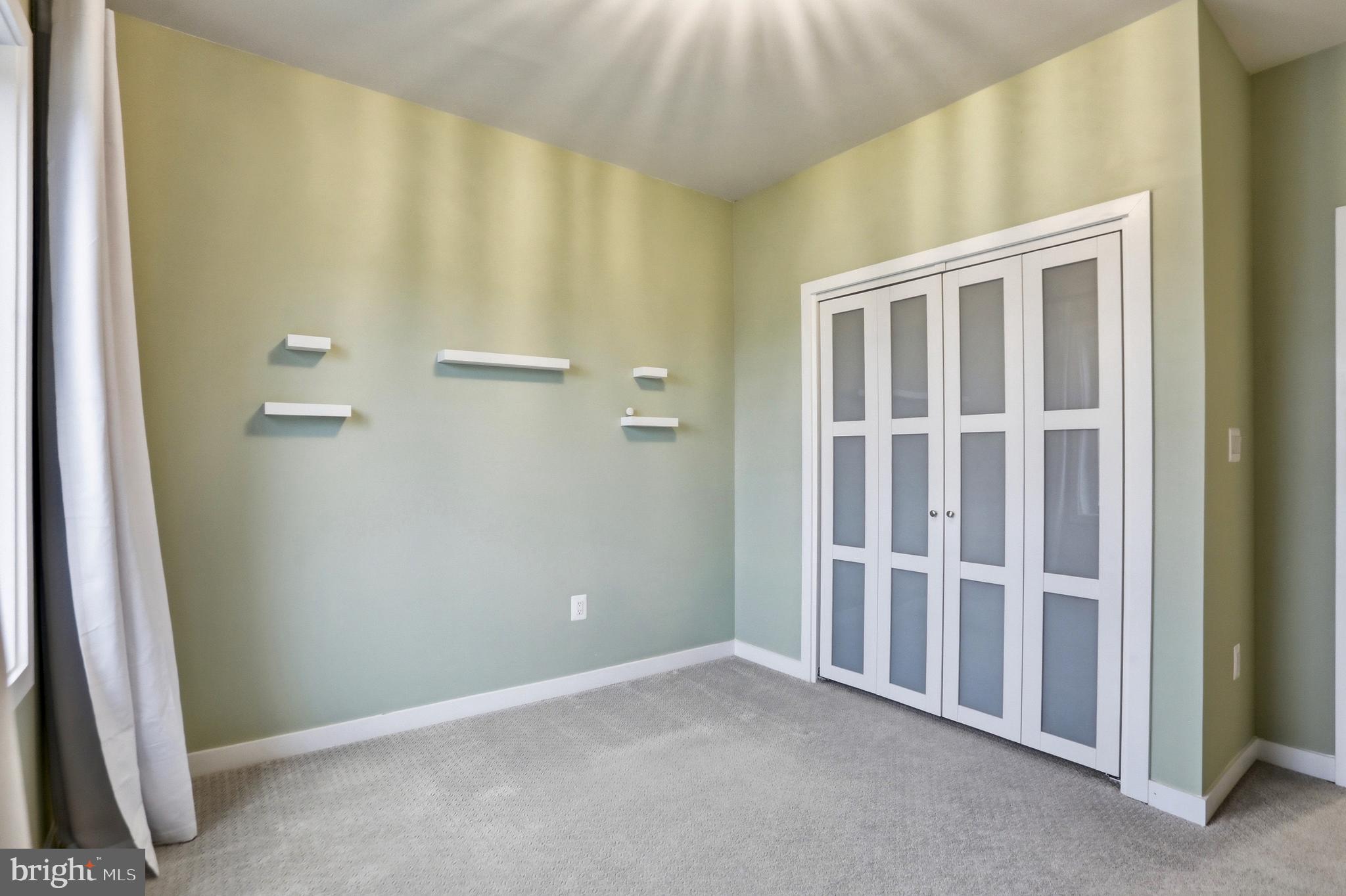 LOUDOUN VALLEY CARLISLE - Residential