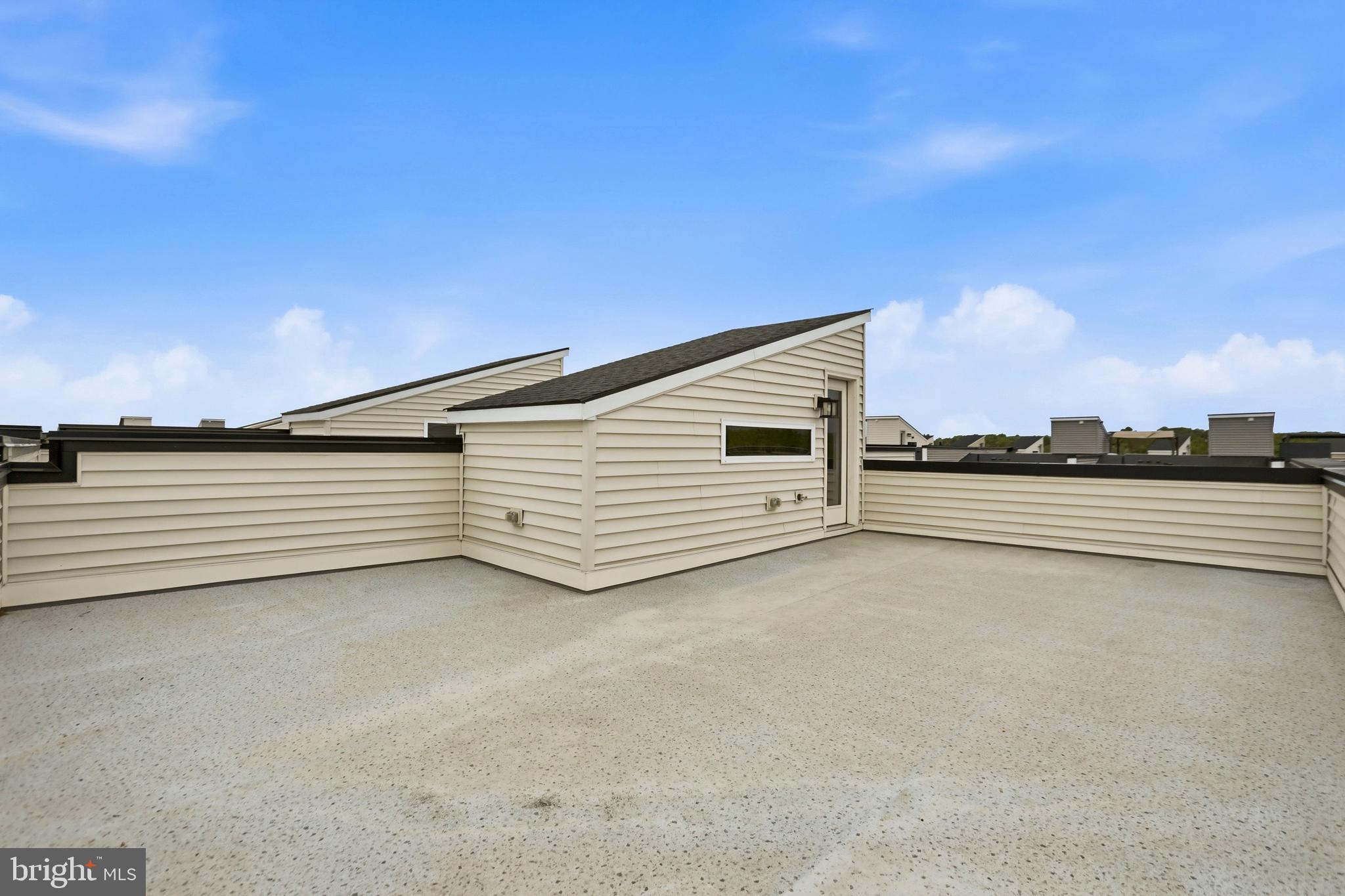LOUDOUN VALLEY CARLISLE - Residential