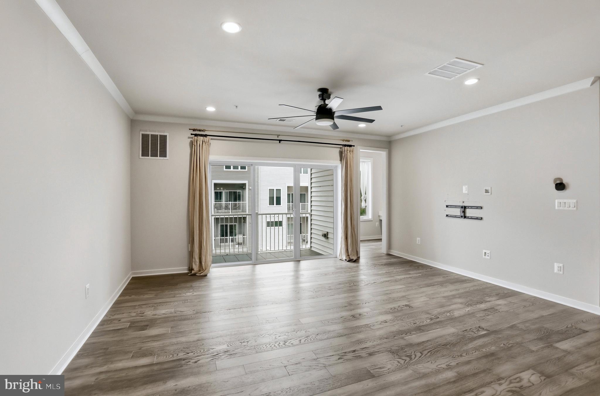 LOUDOUN VALLEY CARLISLE - Residential
