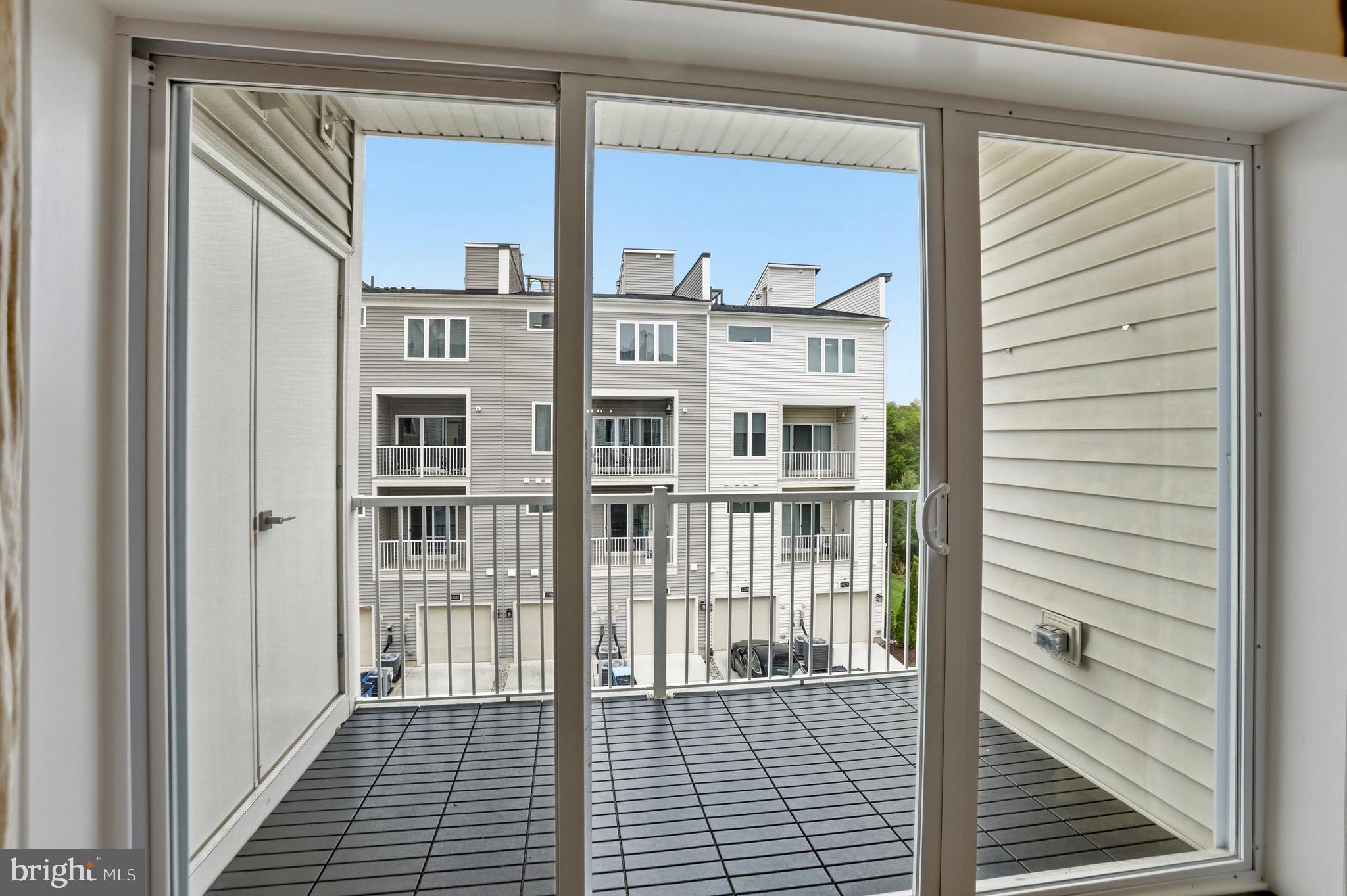LOUDOUN VALLEY CARLISLE - Residential